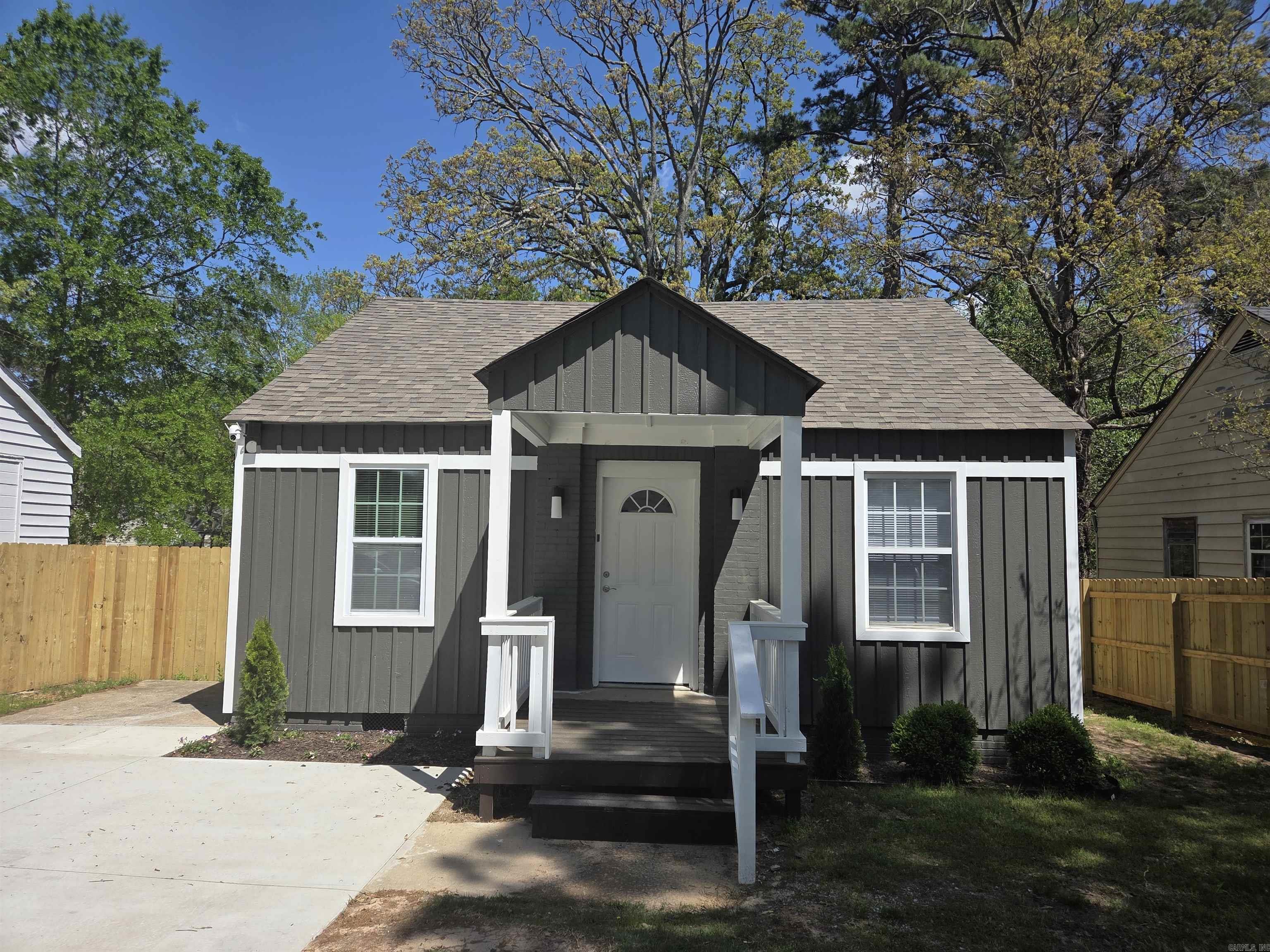 4518 W 25th  Little Rock, AR