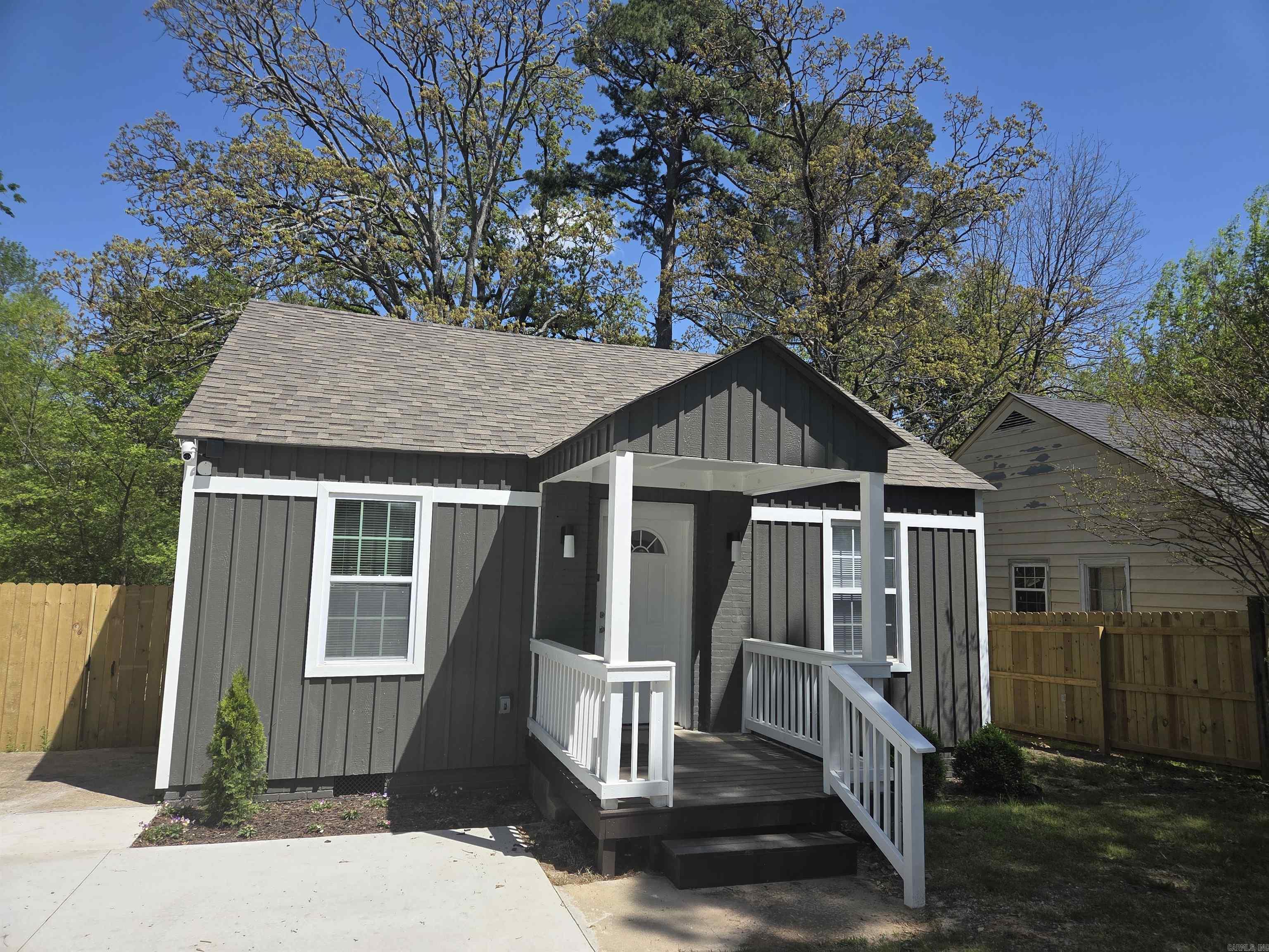 4518 W 25th  Little Rock, AR