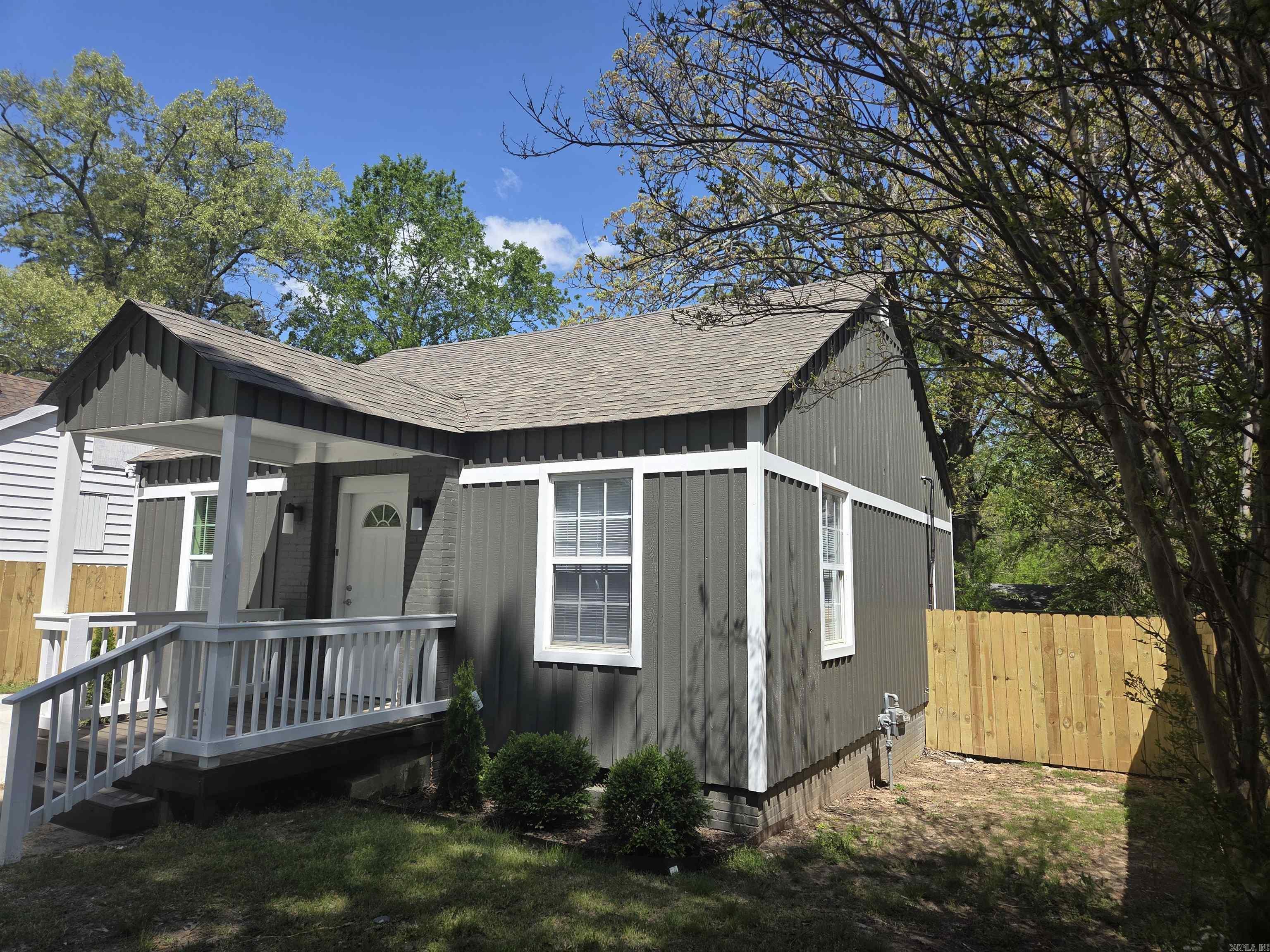 4518 W 25th  Little Rock, AR