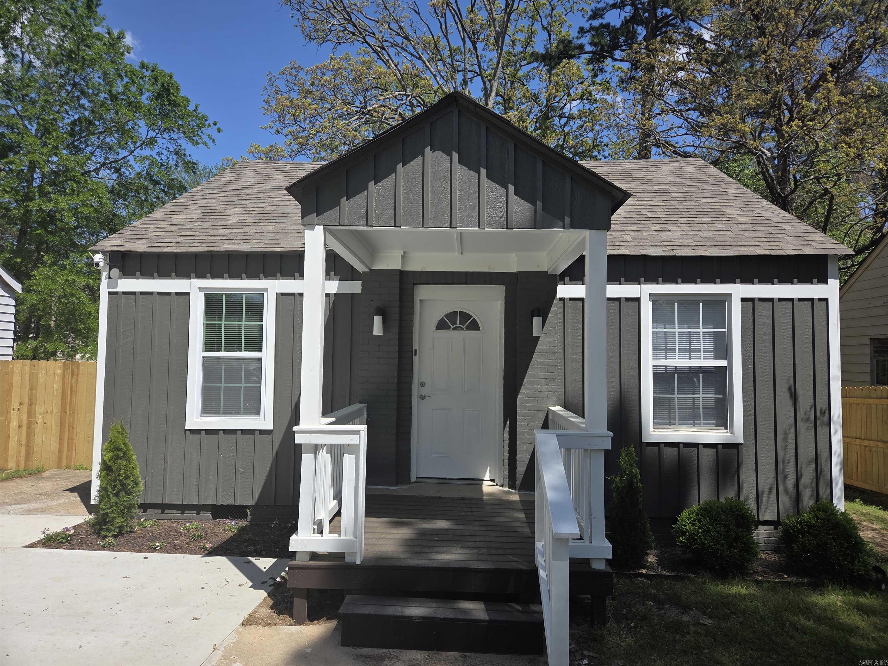 4518 W 25th  Little Rock, AR