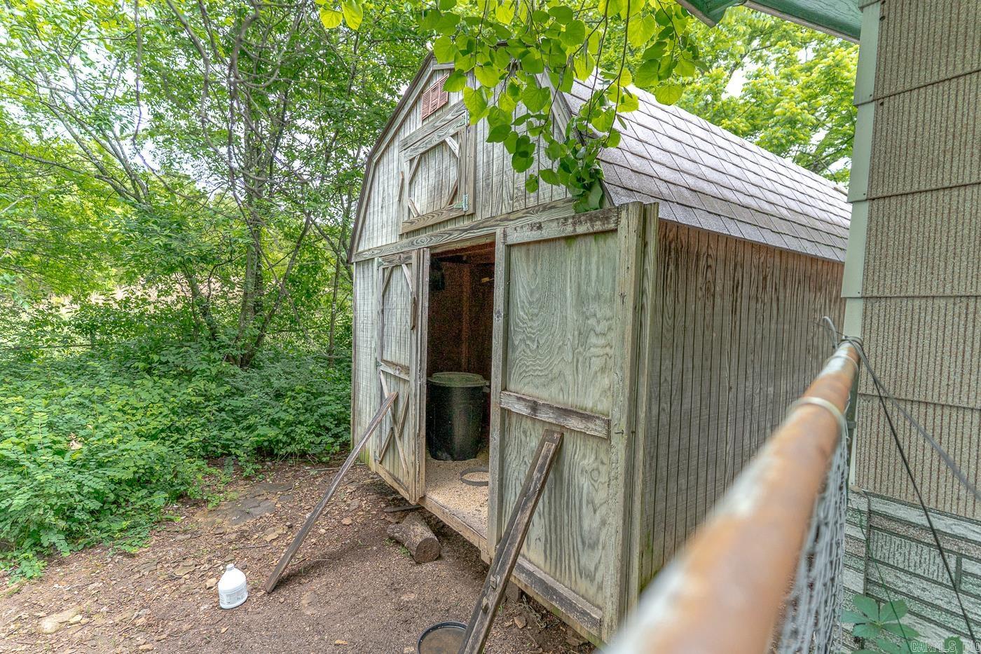 1788  Weatherstone Rd  Mammoth Spring, AR