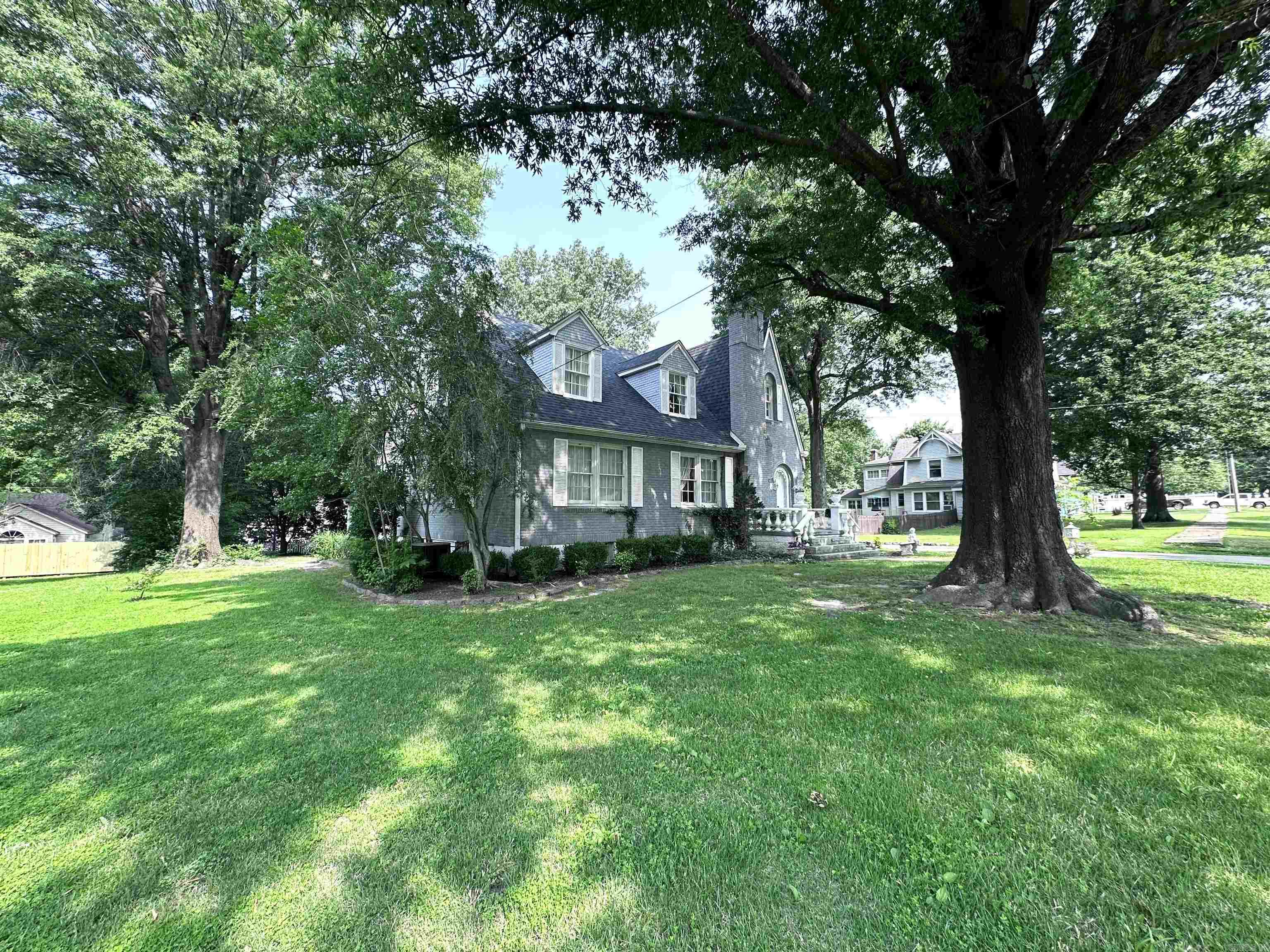 582 N Fourth  Piggott, AR