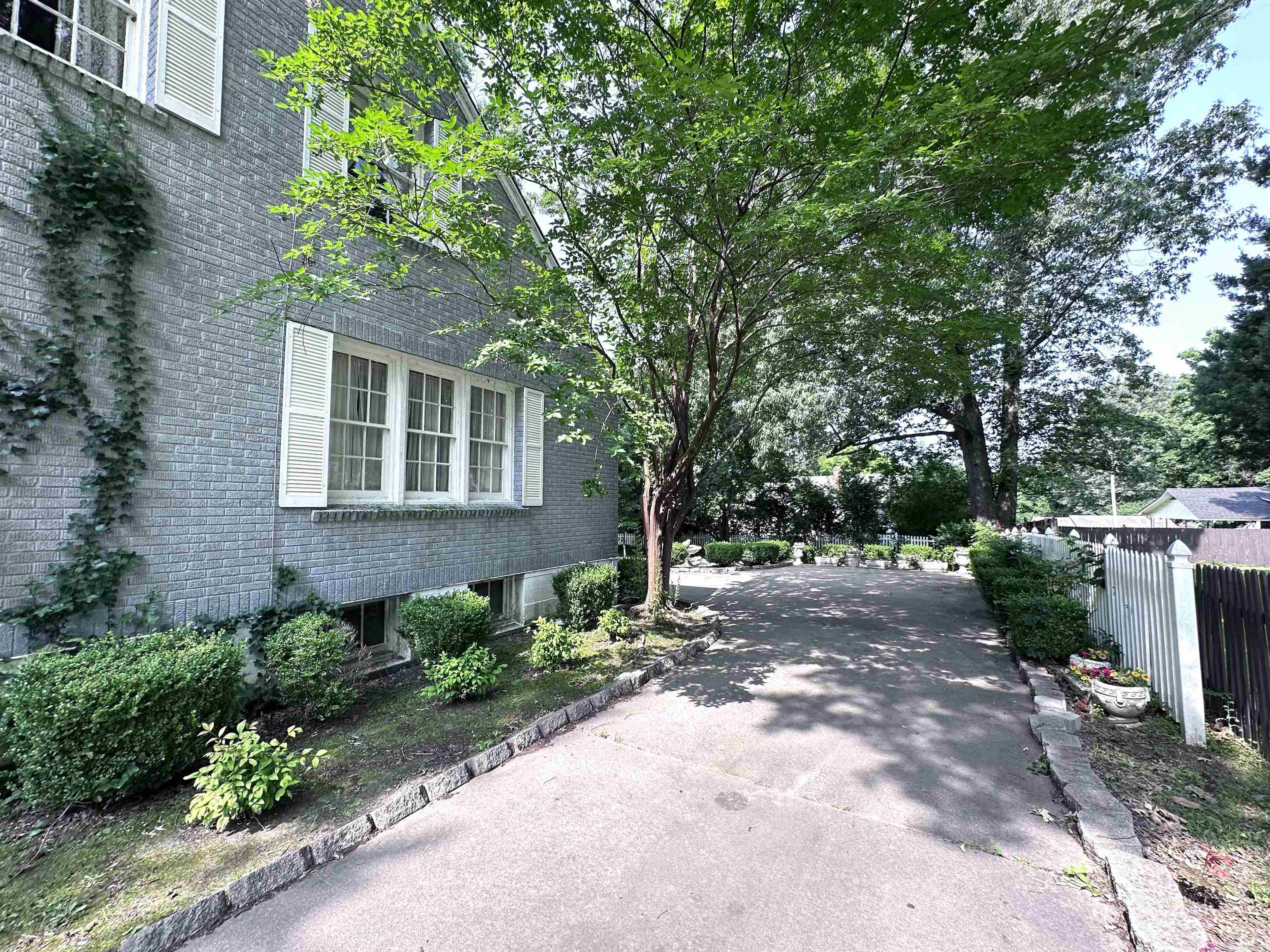 582 N Fourth  Piggott, AR