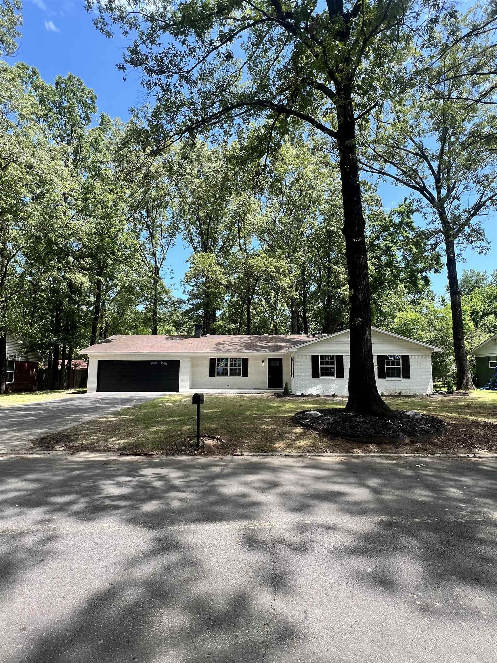 38  Indian Trail  Searcy, AR