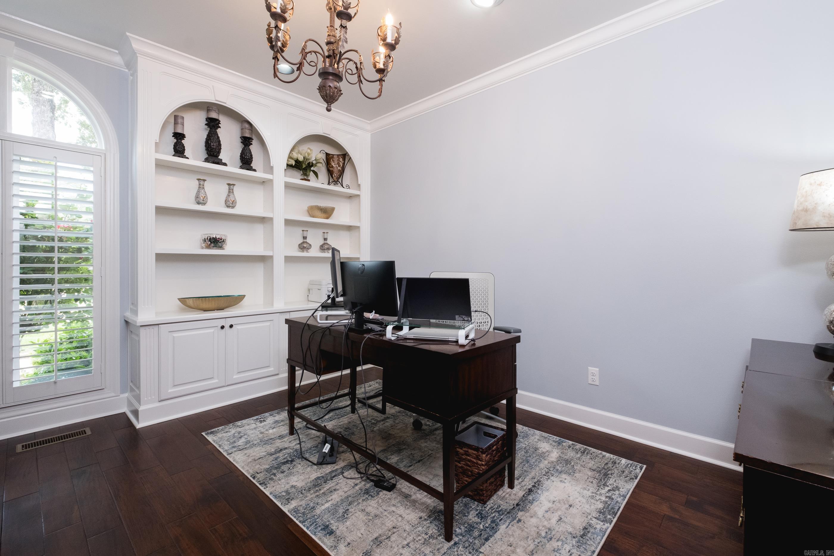 501  Silverwood  North Little Rock, AR