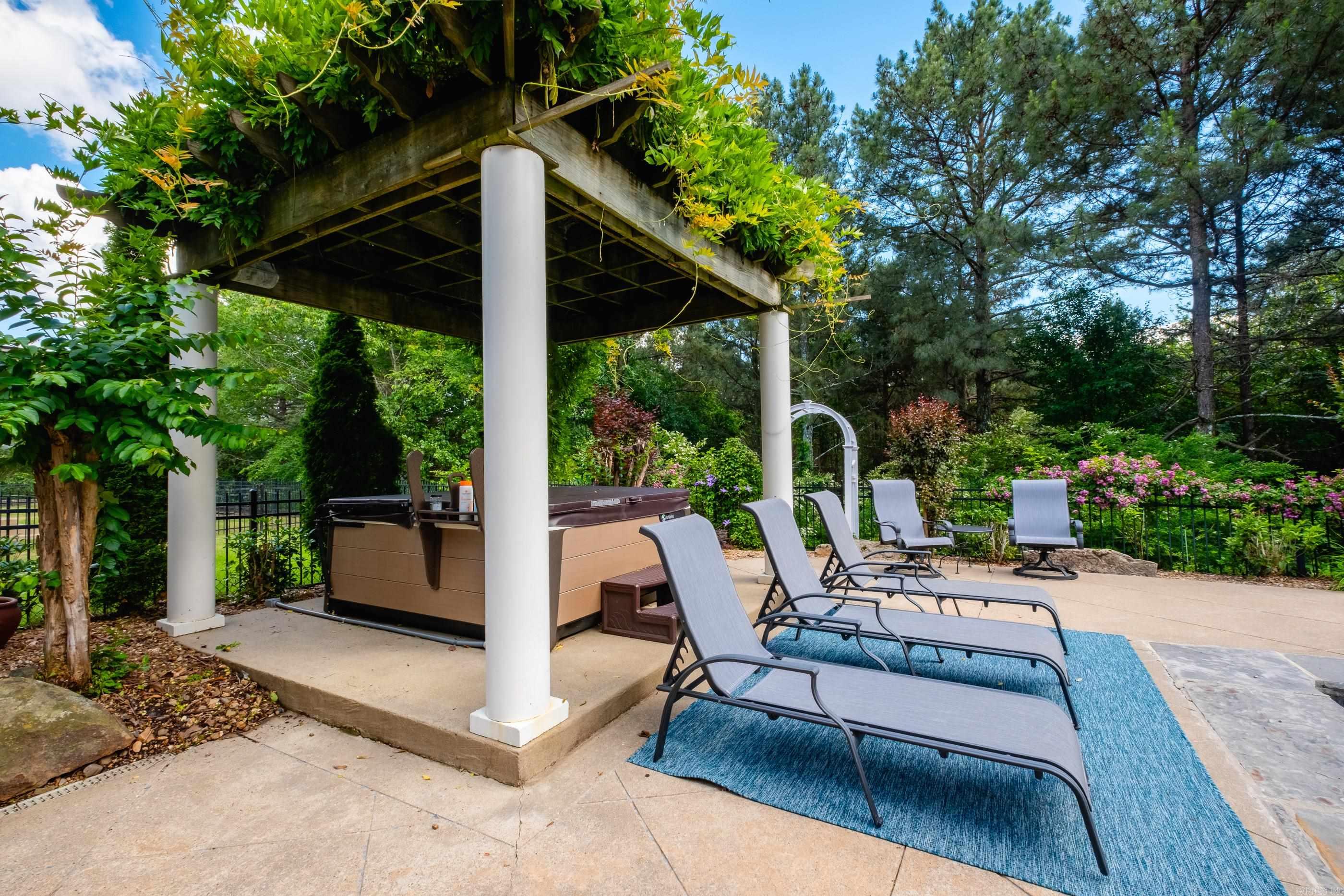 501  Silverwood  North Little Rock, AR