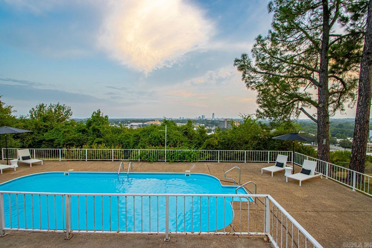 800  Cherry Hill  North Little Rock, AR
