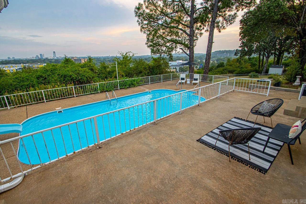 800  Cherry Hill  North Little Rock, AR