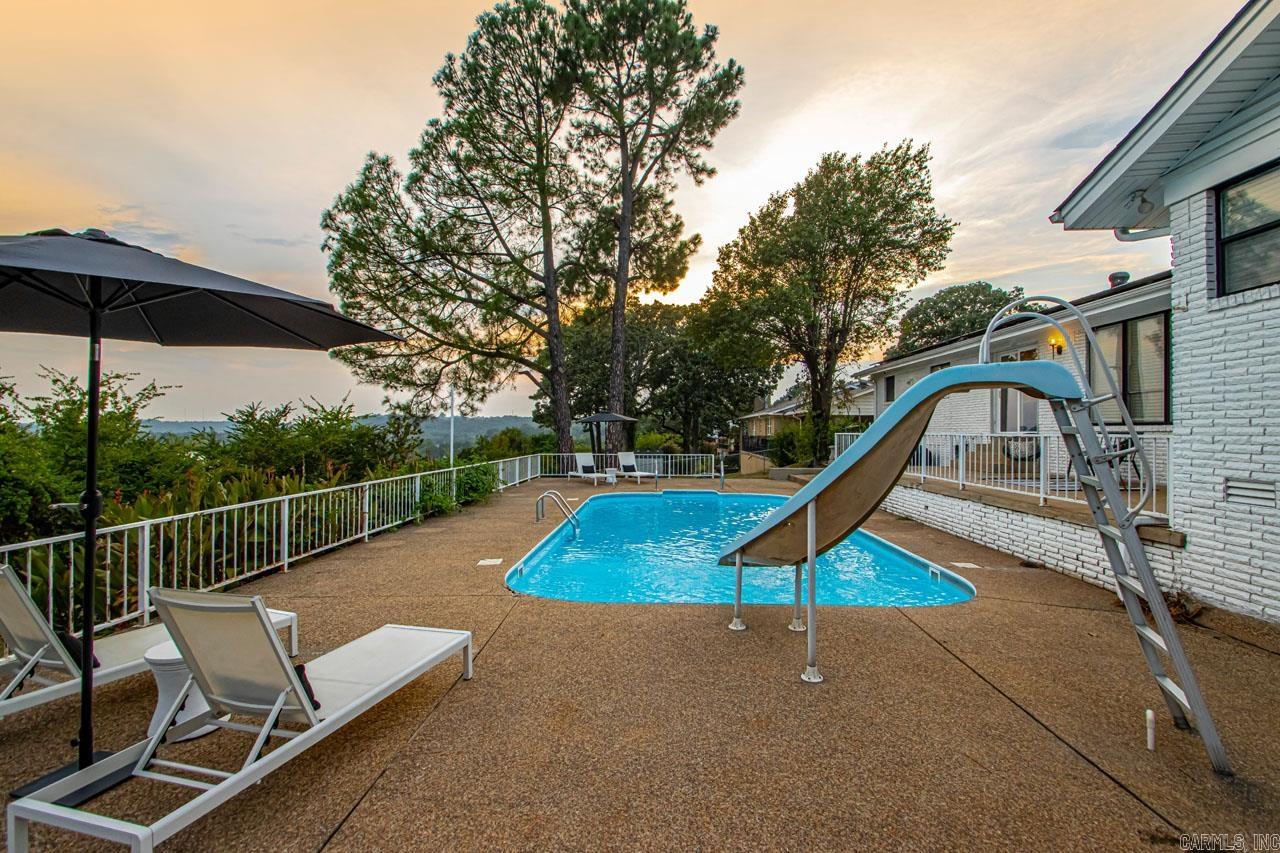 800  Cherry Hill  North Little Rock, AR