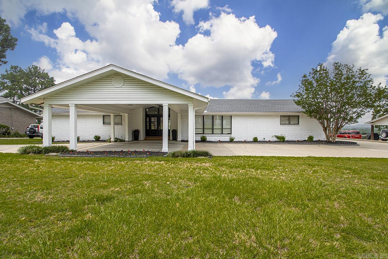 800  Cherry Hill  North Little Rock, AR