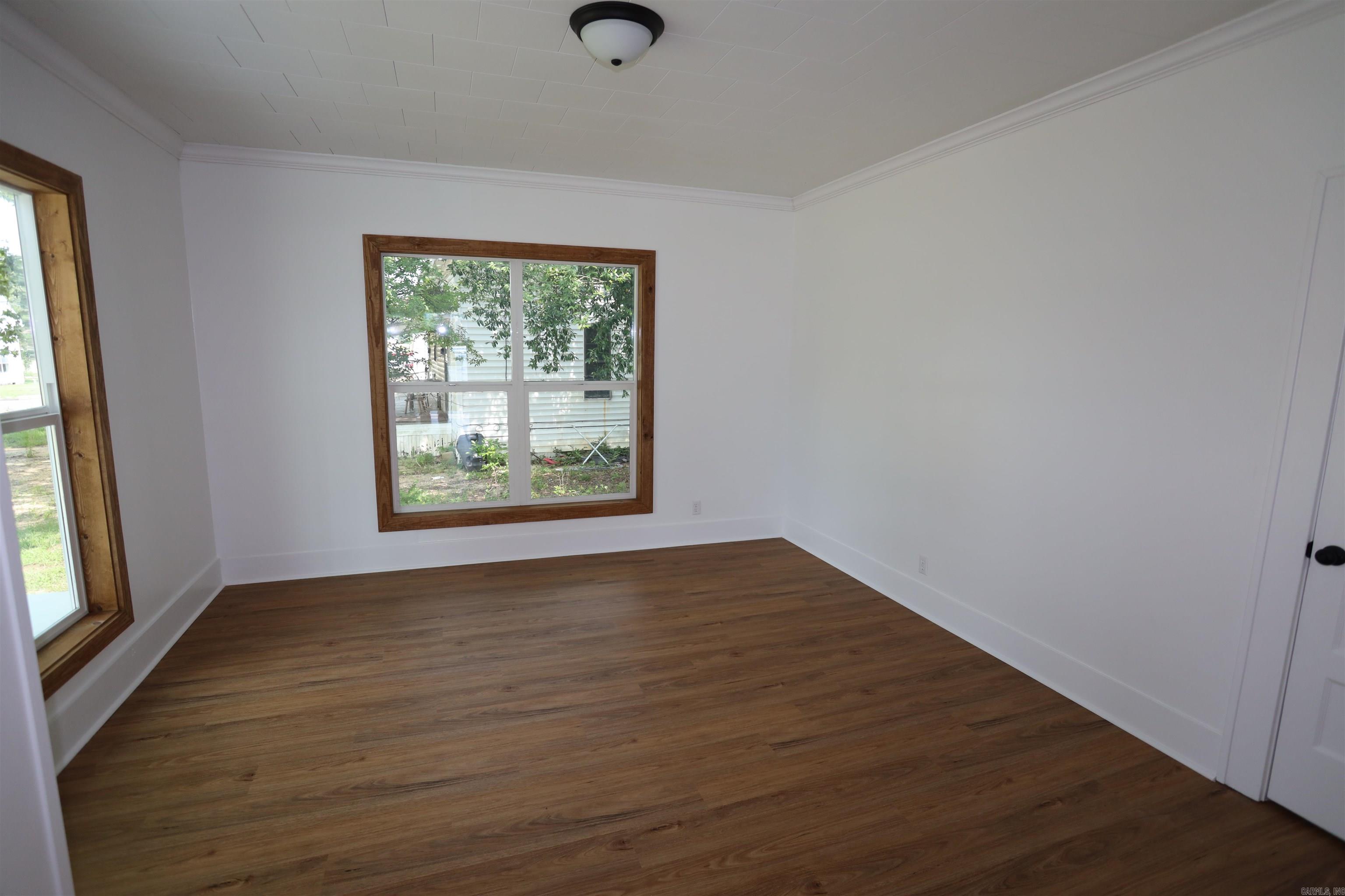 203 W Central  Warren, AR
