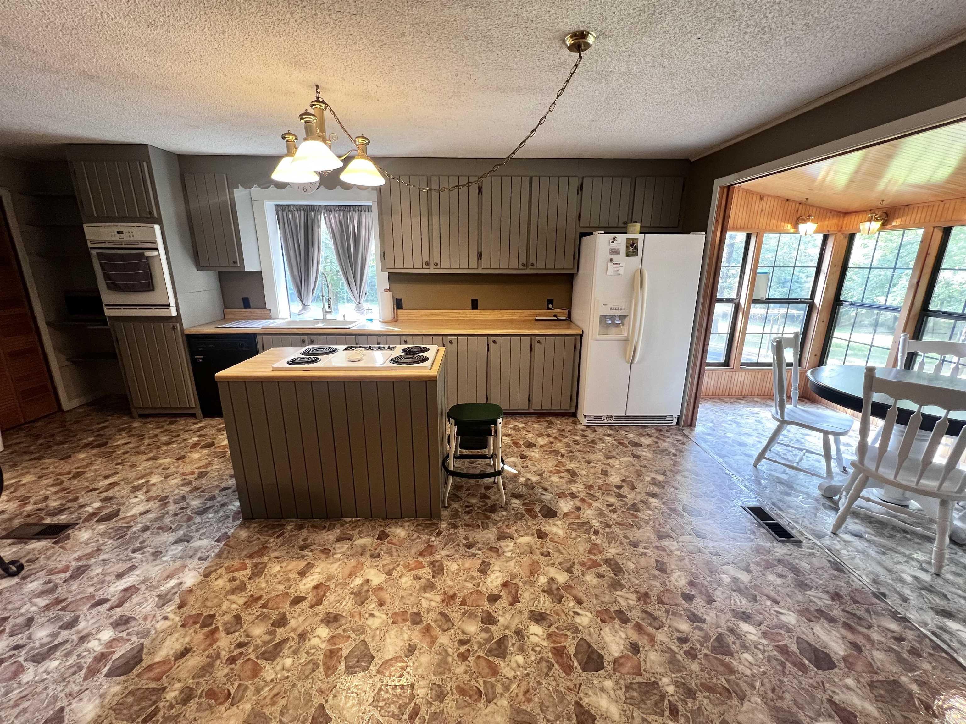 1695  Chicot Trail  Bismarck, AR