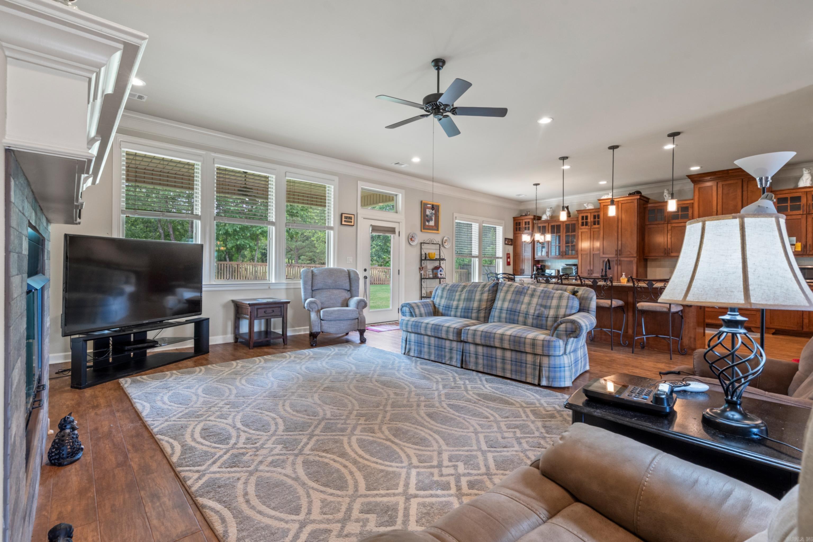155  Glencairn  Hot Springs, AR