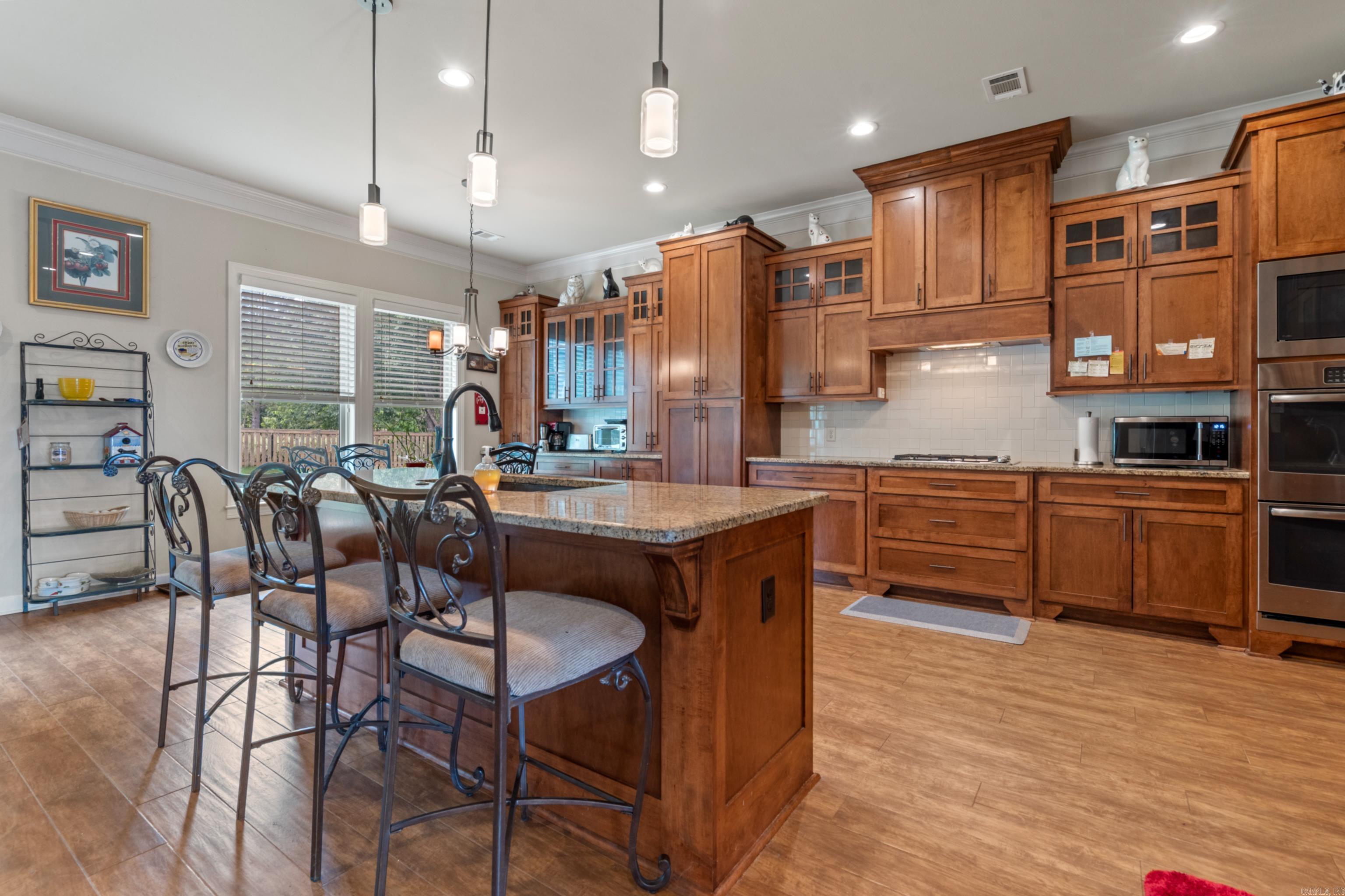 155  Glencairn  Hot Springs, AR
