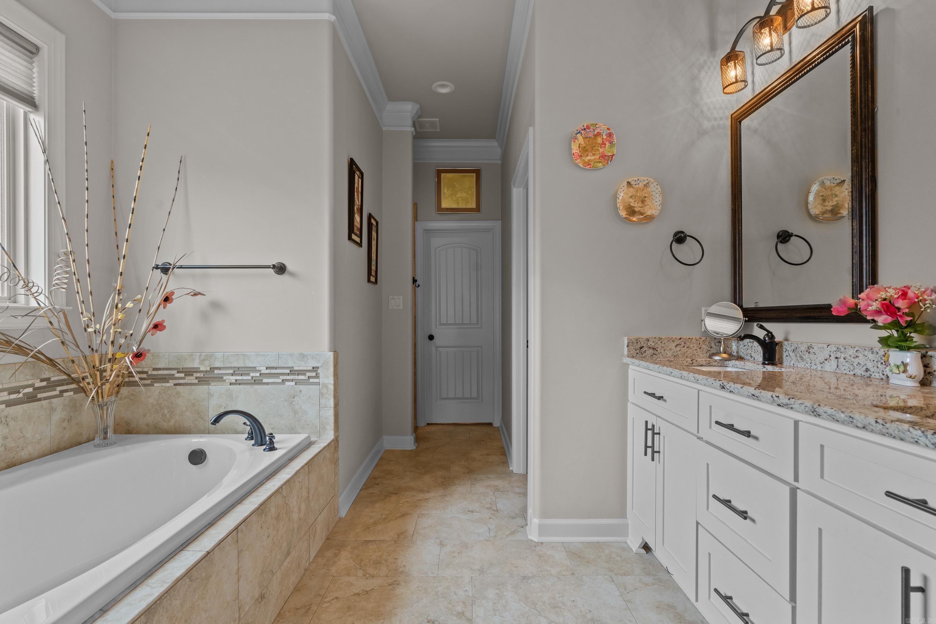 155  Glencairn  Hot Springs, AR