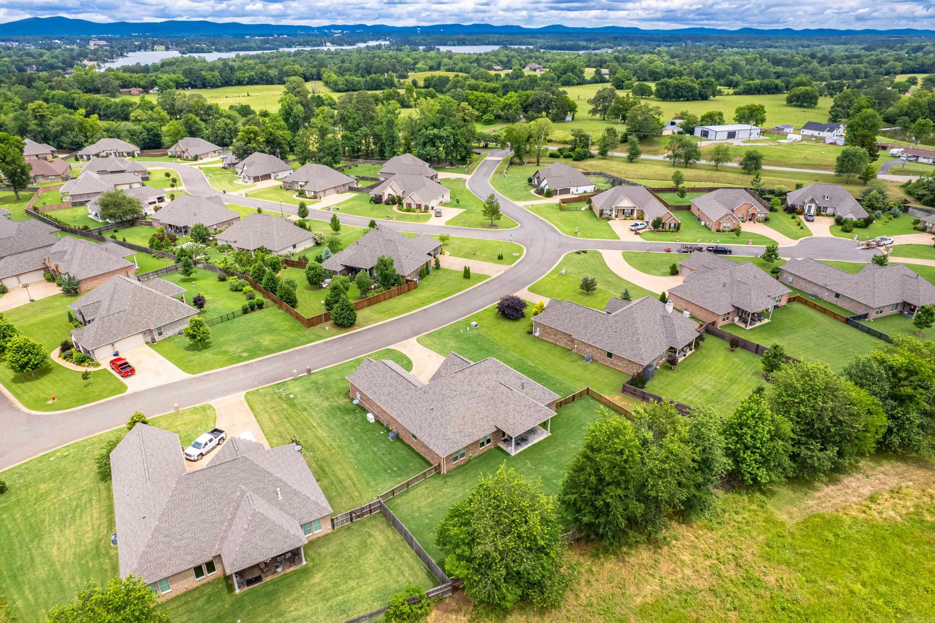 155  Glencairn  Hot Springs, AR