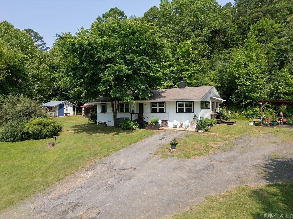 3848  Highway 95  Clinton, AR