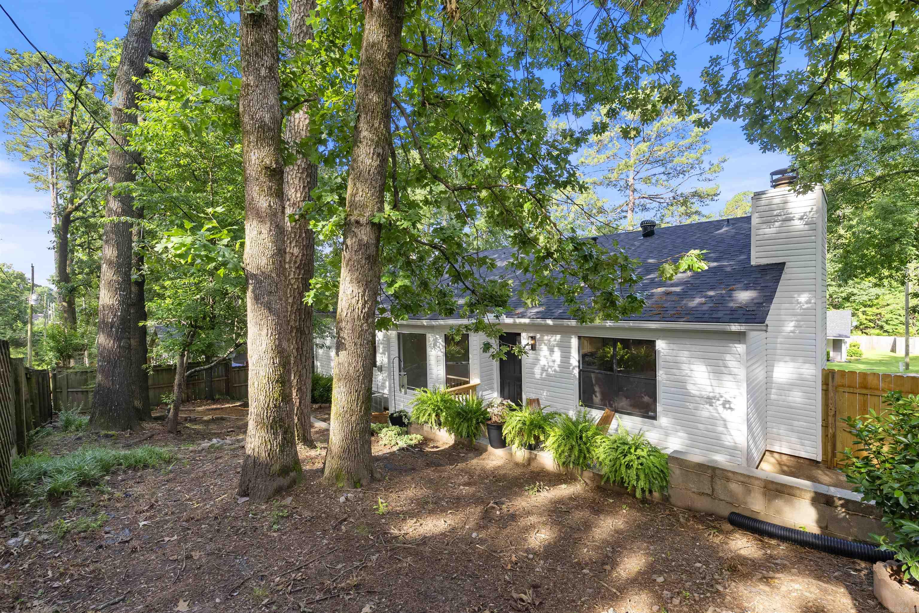 2215  Hickorynut  Little Rock, AR