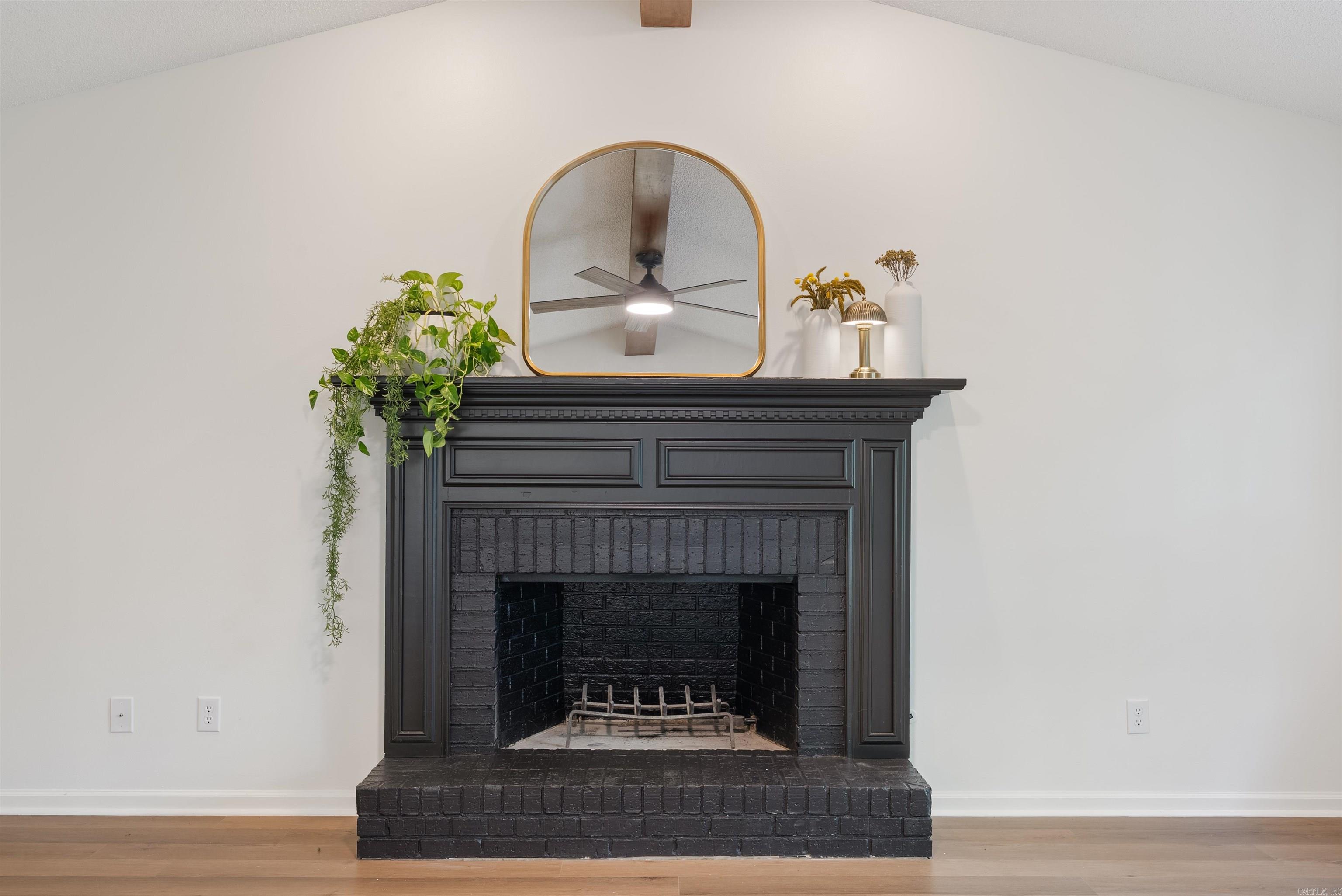 2215  Hickorynut  Little Rock, AR