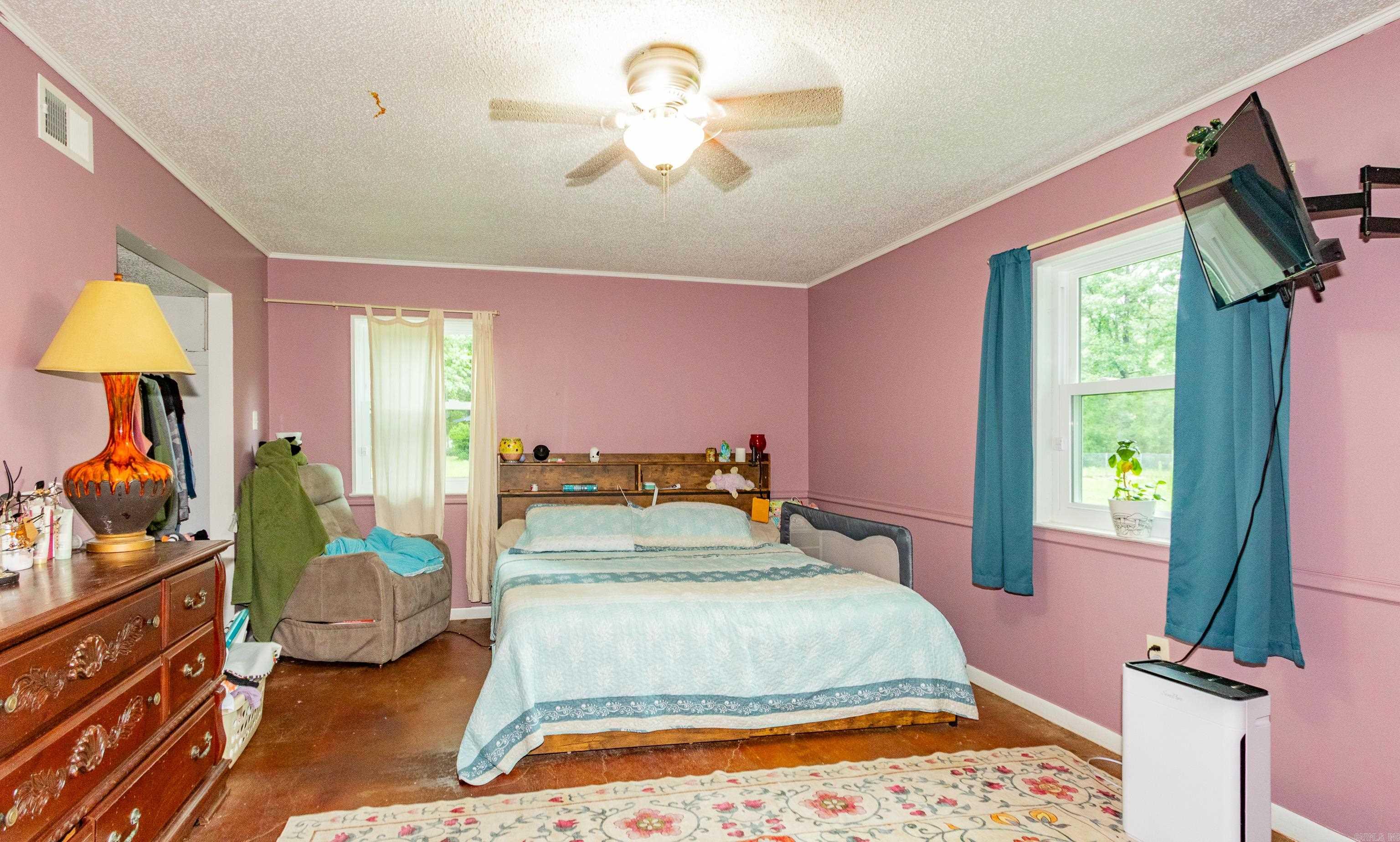 8422  Robinwood Dr  Mabelvale, AR