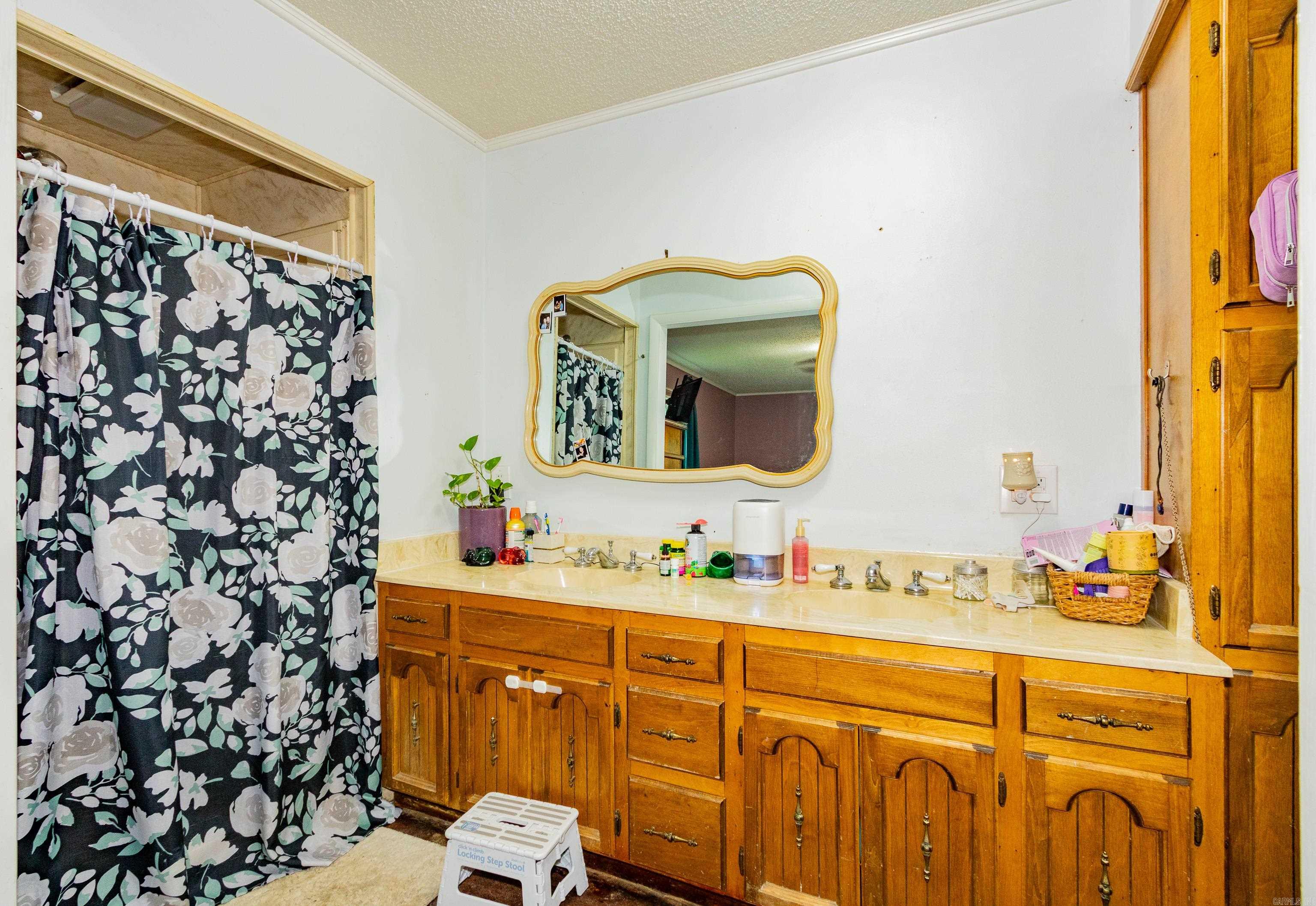 8422  Robinwood Dr  Mabelvale, AR