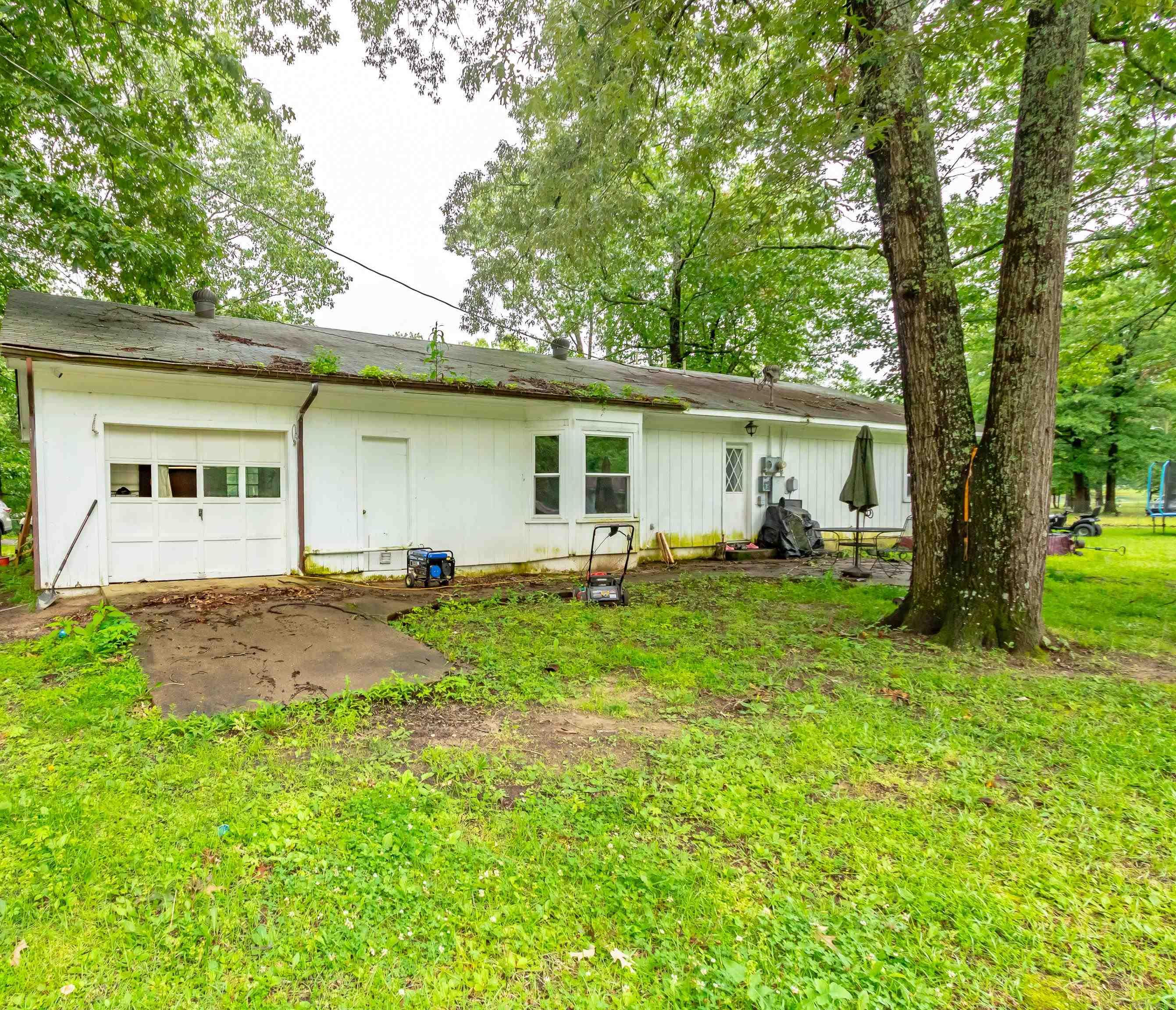 8422  Robinwood Dr  Mabelvale, AR