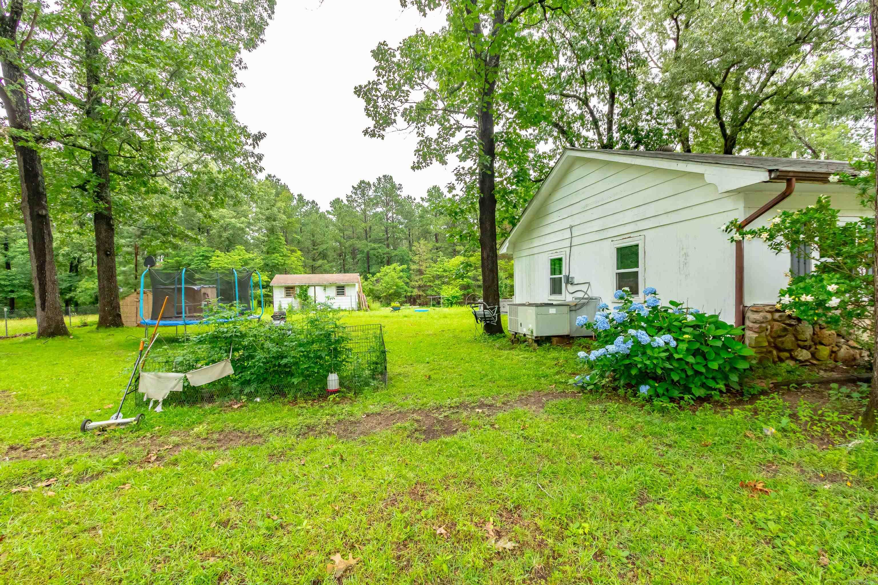 8422  Robinwood Dr  Mabelvale, AR