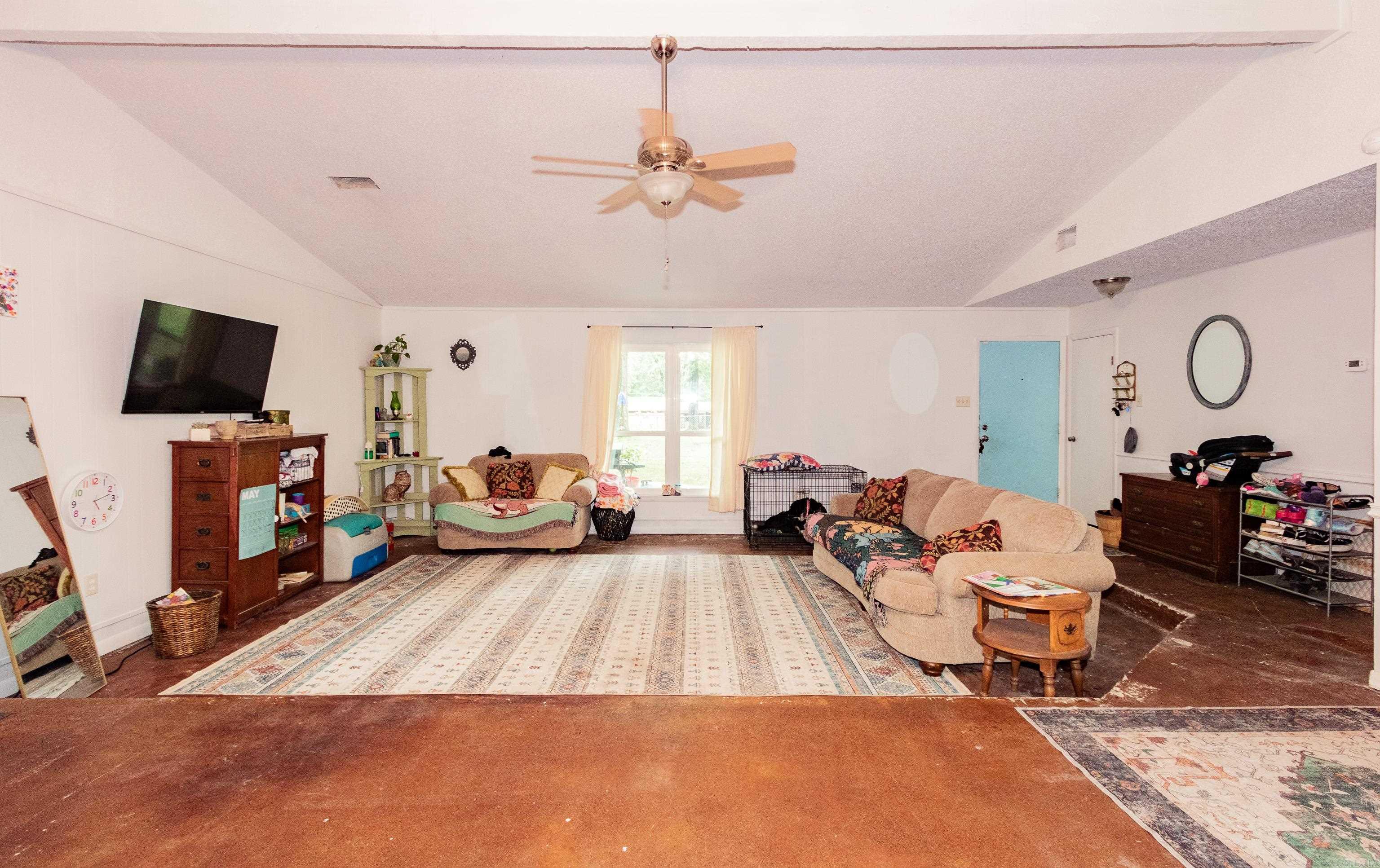 8422  Robinwood Dr  Mabelvale, AR