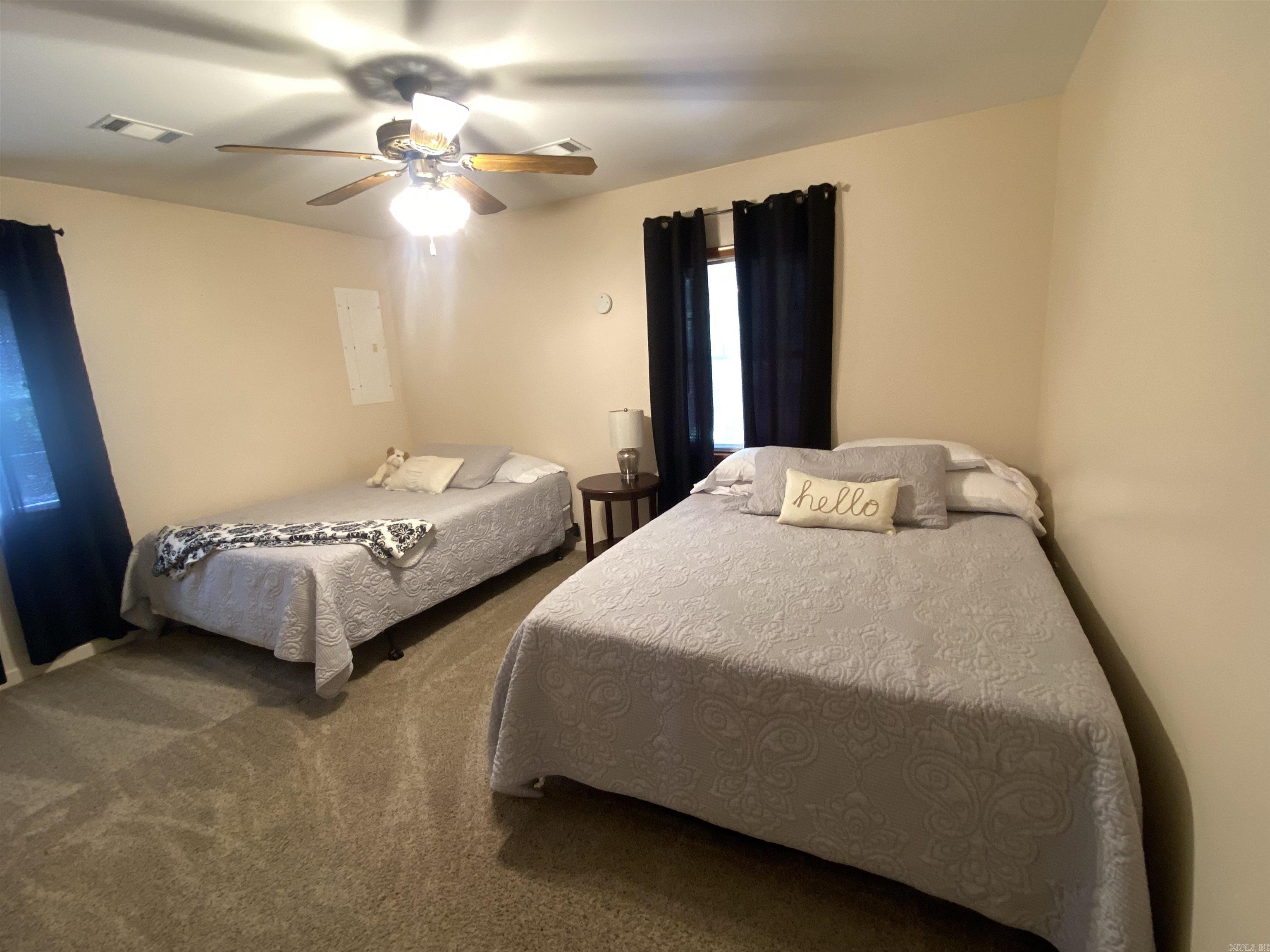 47  Eagle  Mount Ida, AR
