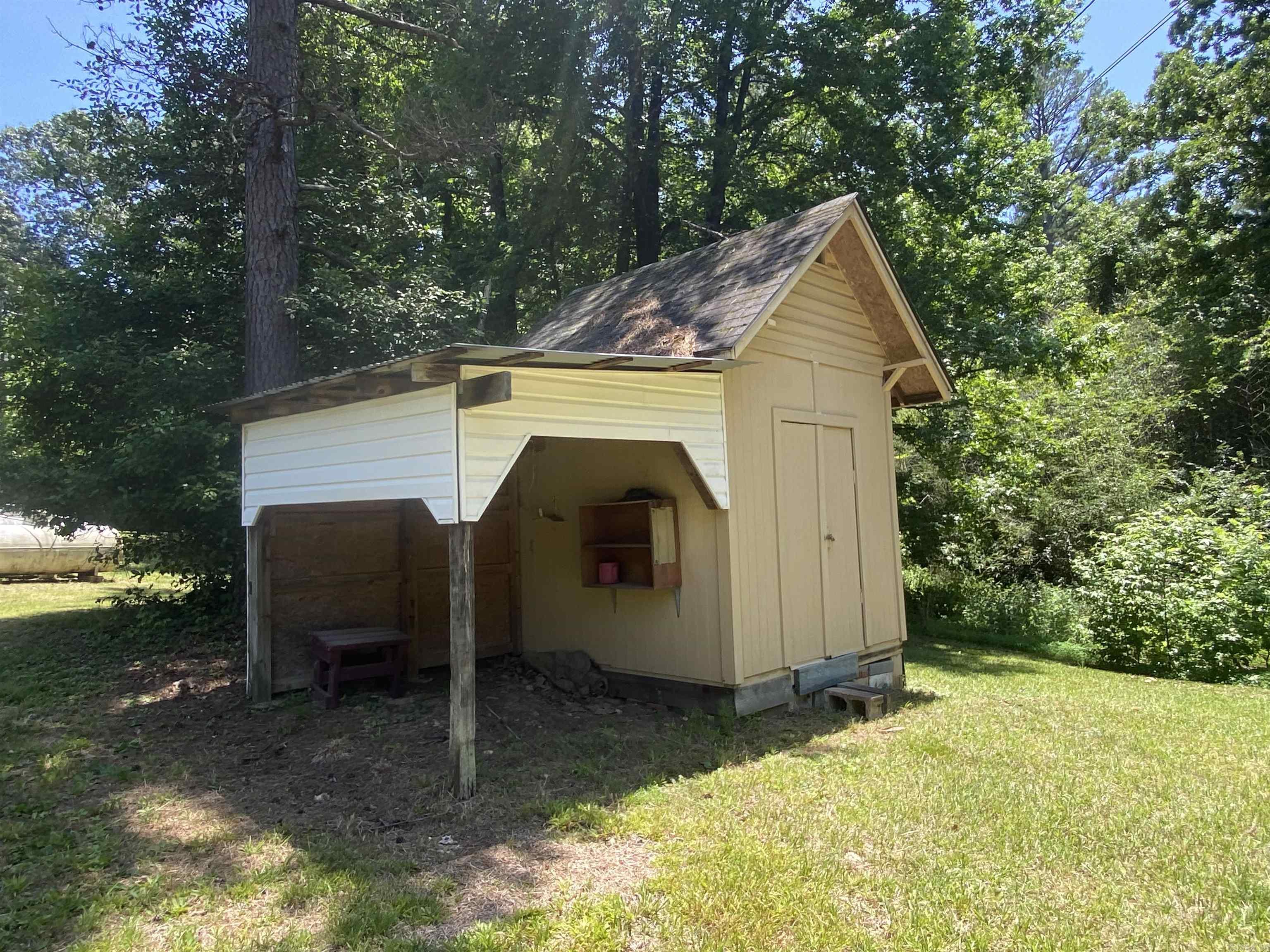 47  Eagle  Mount Ida, AR
