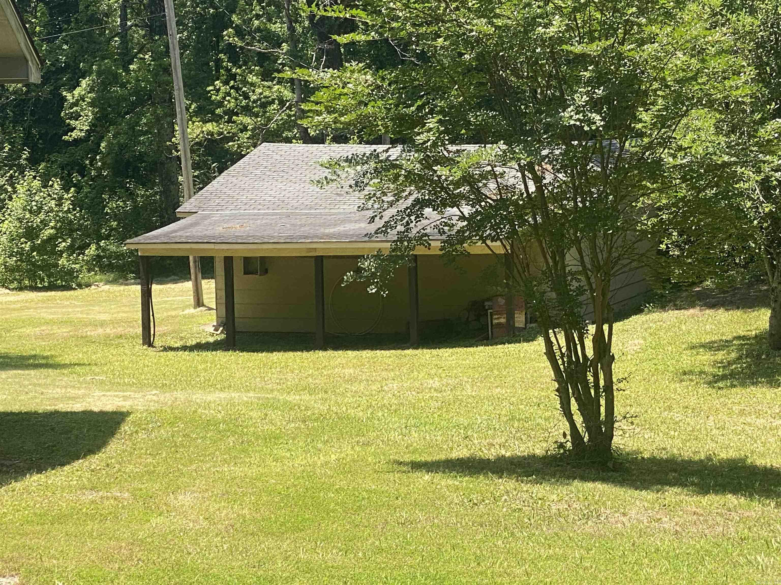 47  Eagle  Mount Ida, AR