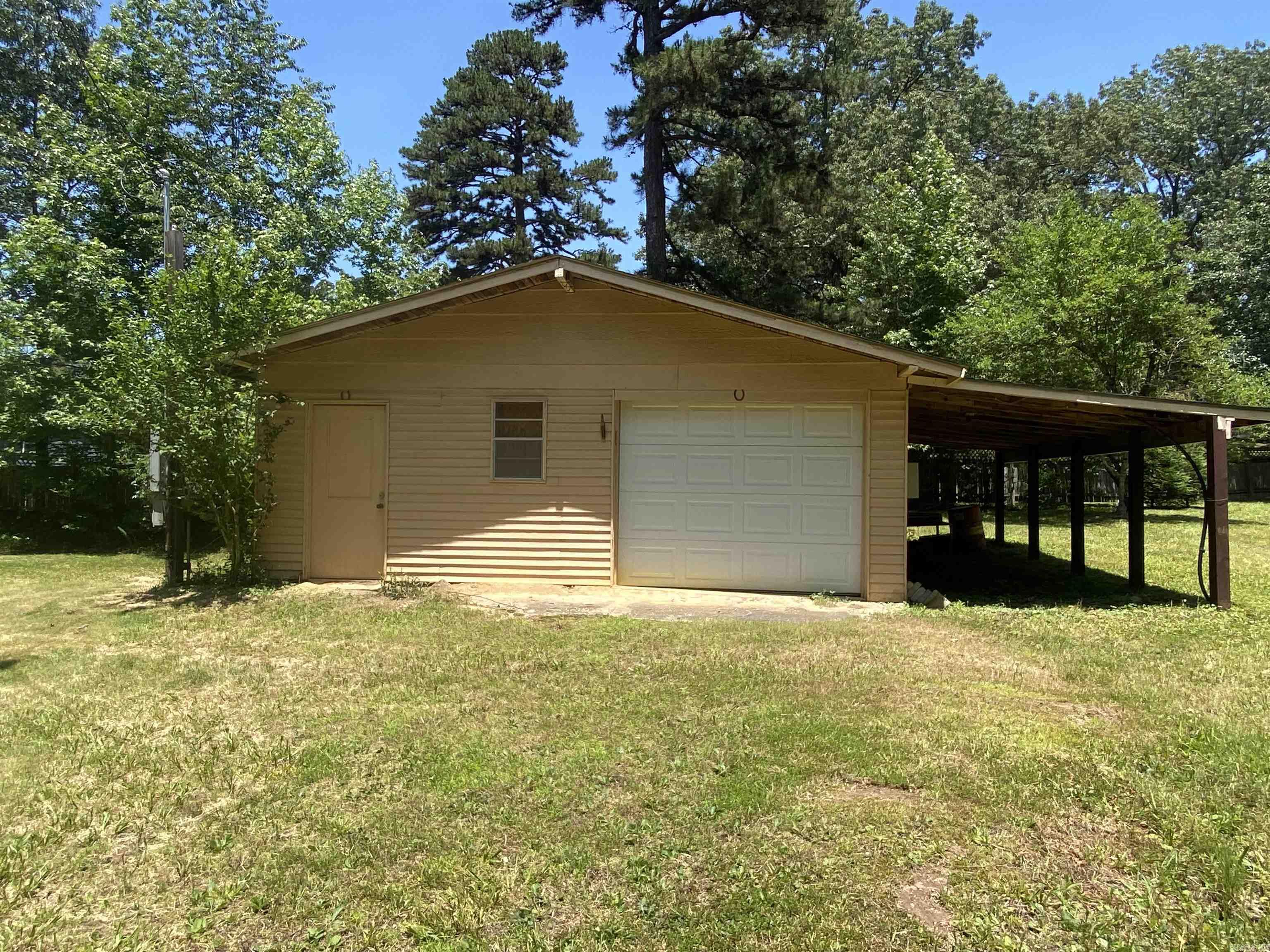 47  Eagle  Mount Ida, AR