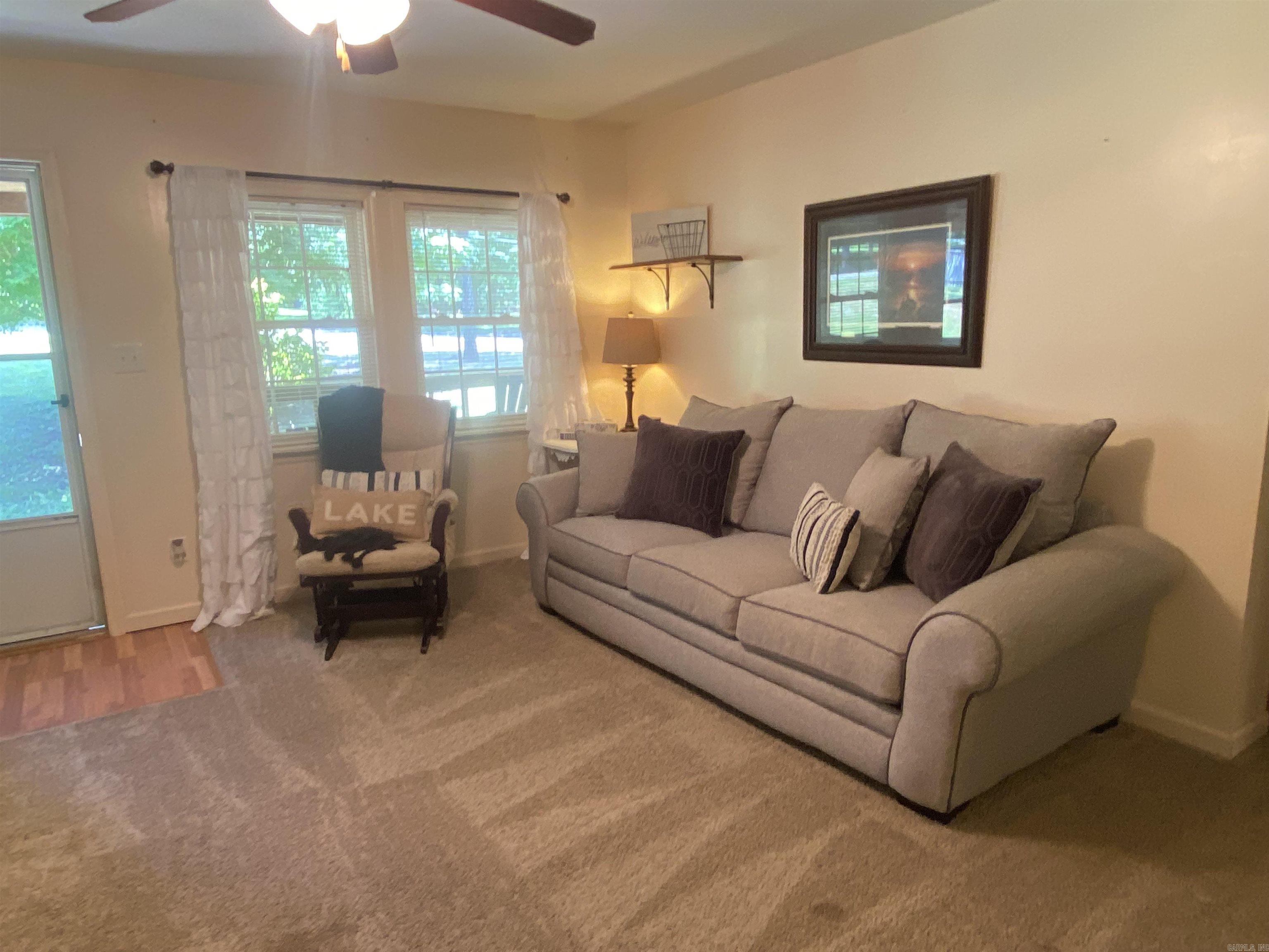 47  Eagle  Mount Ida, AR