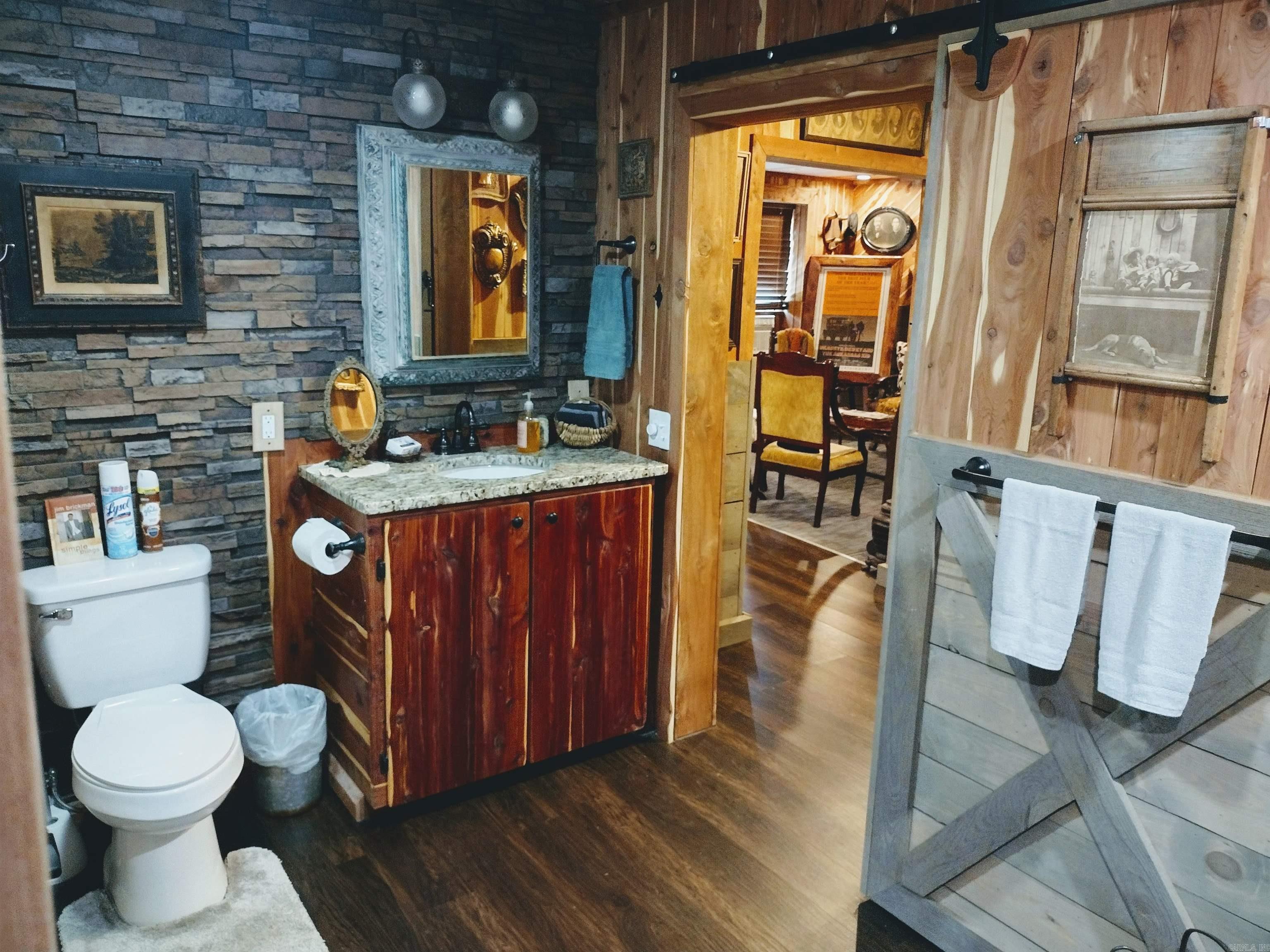 131  Walnut ST  Calico Rock, AR
