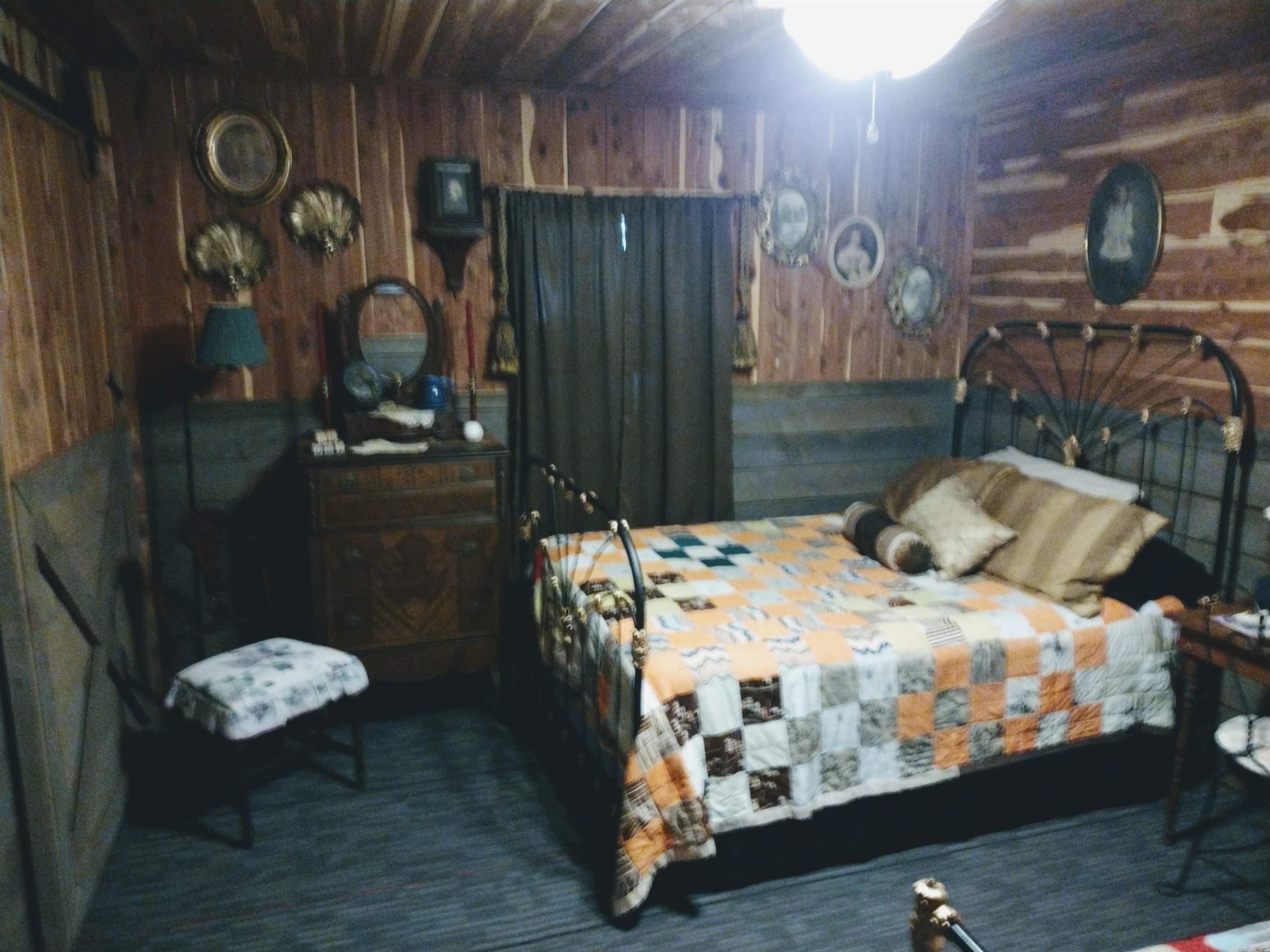 131  Walnut ST  Calico Rock, AR