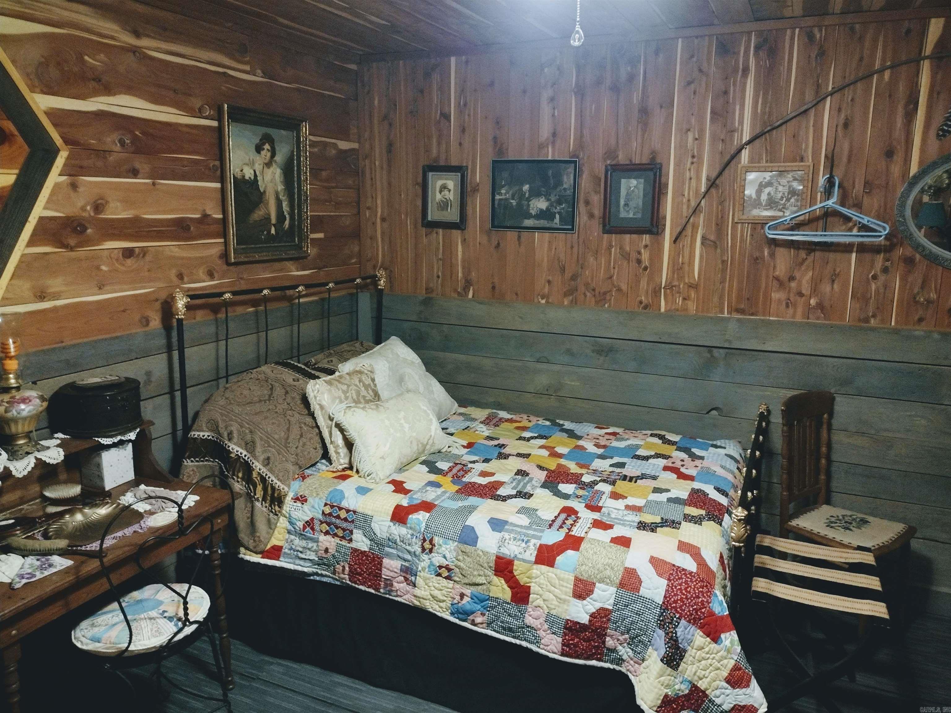 131  Walnut ST  Calico Rock, AR