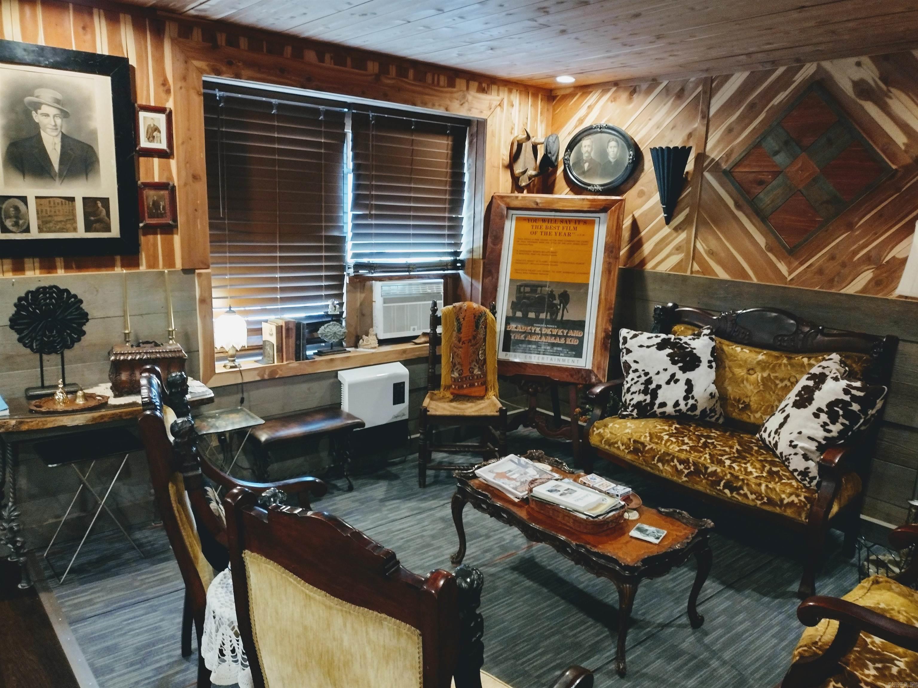 131  Walnut ST  Calico Rock, AR