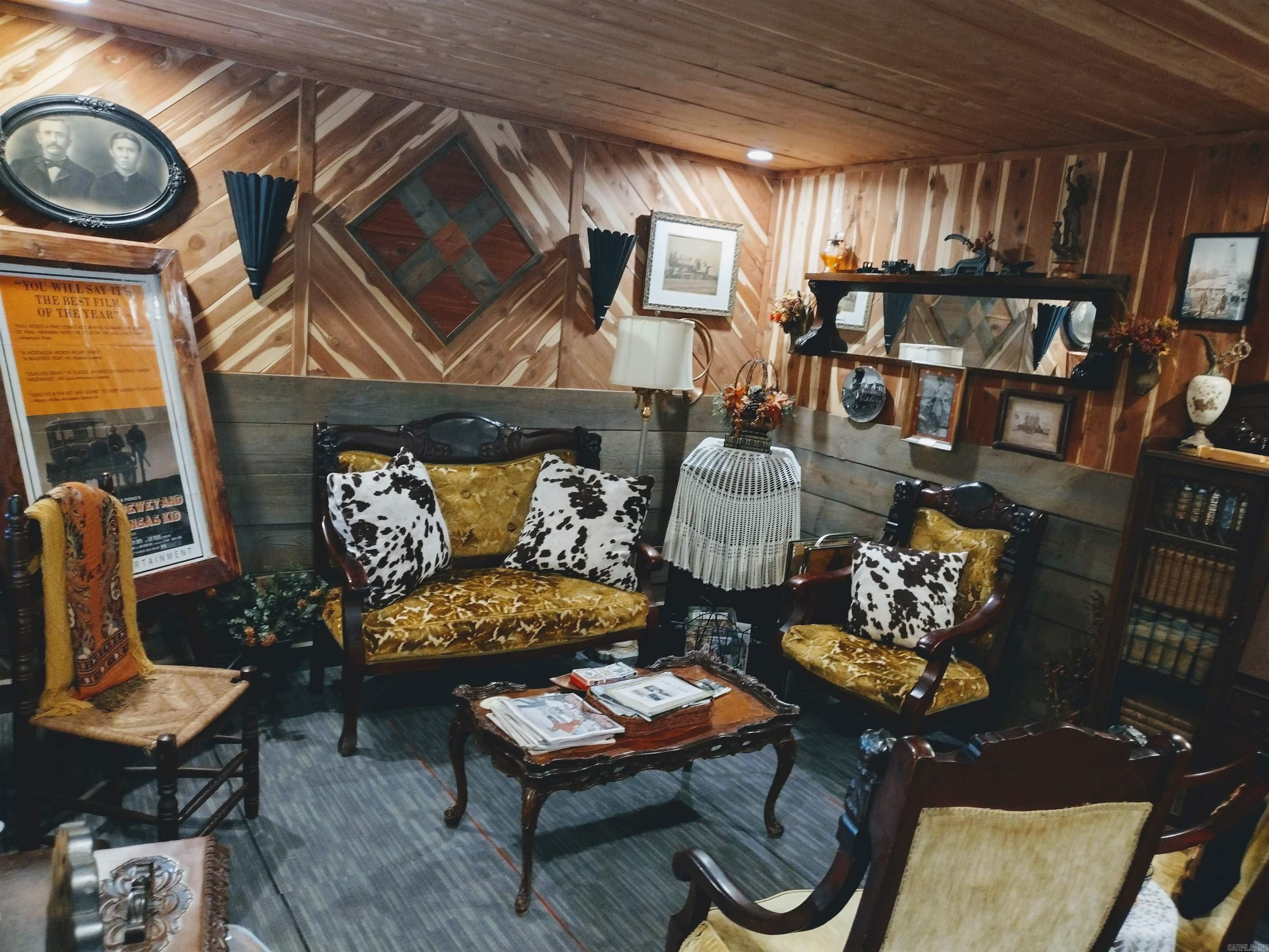 131  Walnut ST  Calico Rock, AR