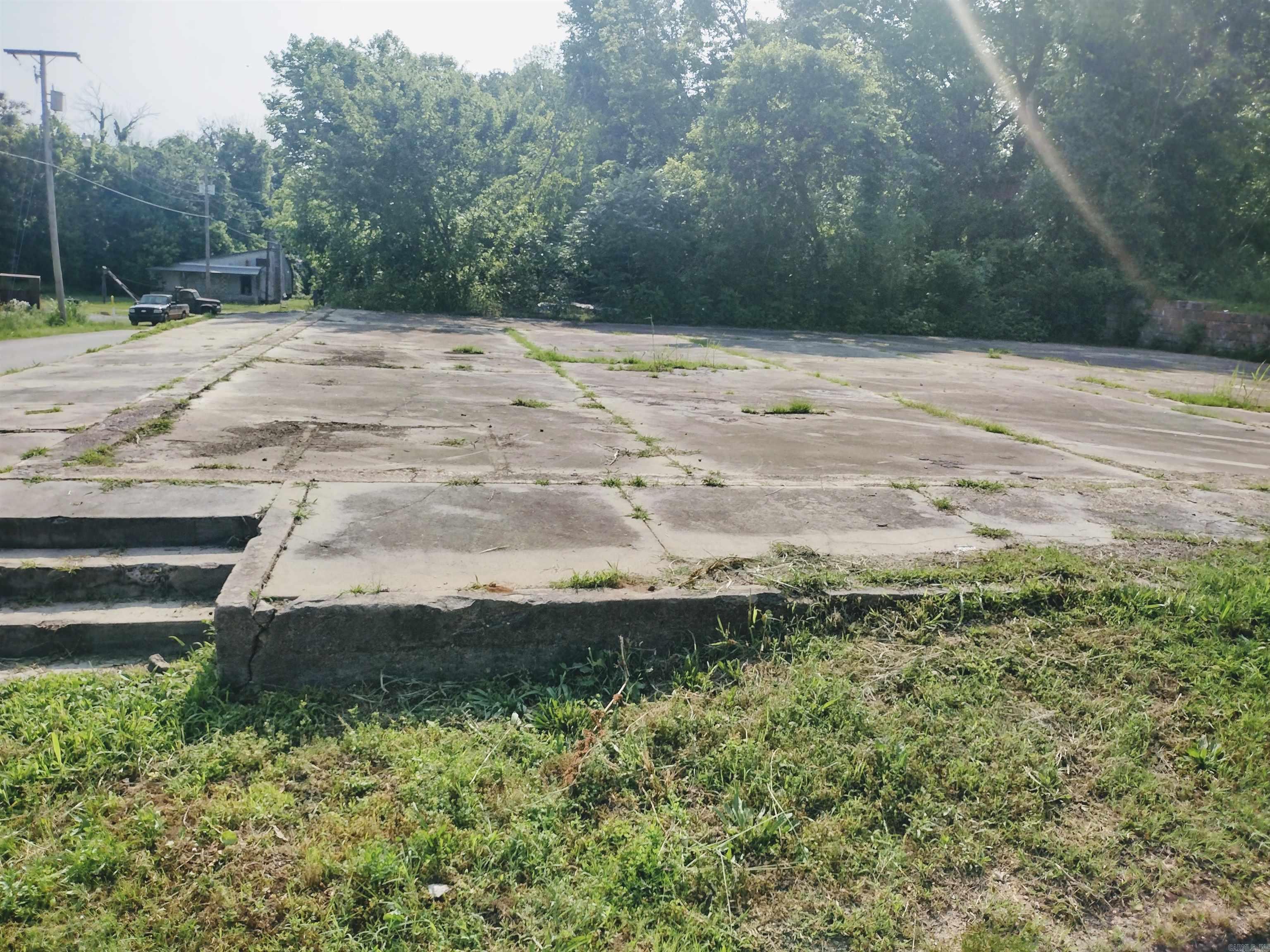 131  Walnut ST  Calico Rock, AR