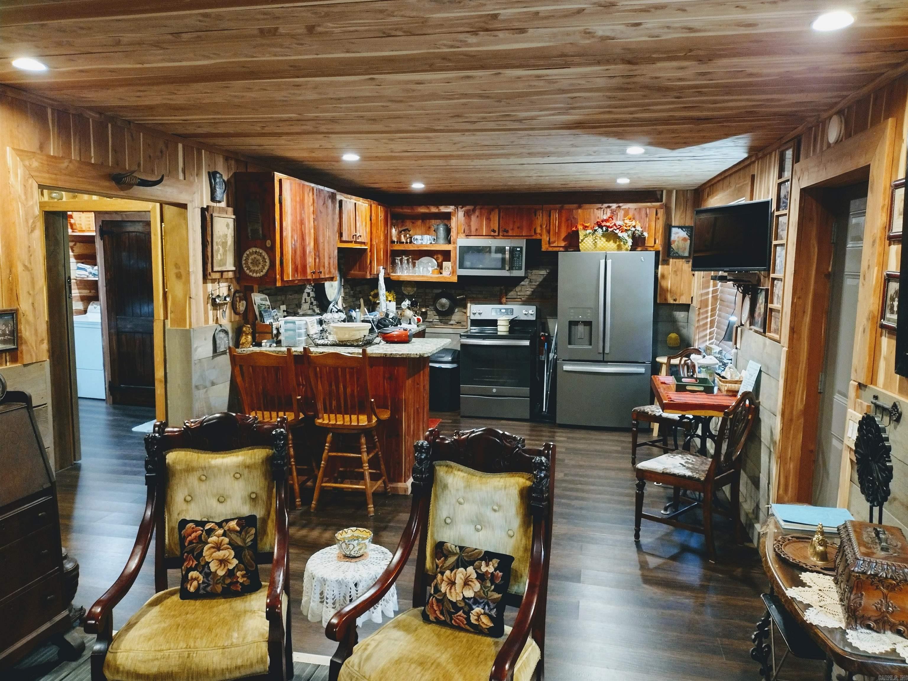 131  Walnut ST  Calico Rock, AR