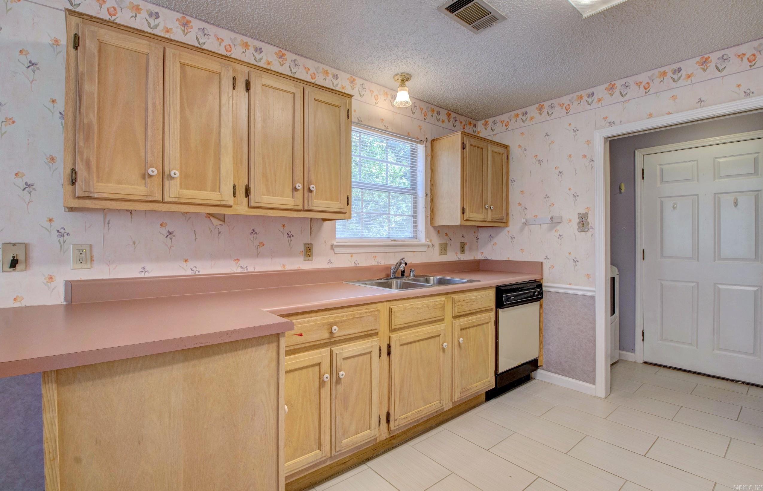 621  Asbury  Little Rock, AR
