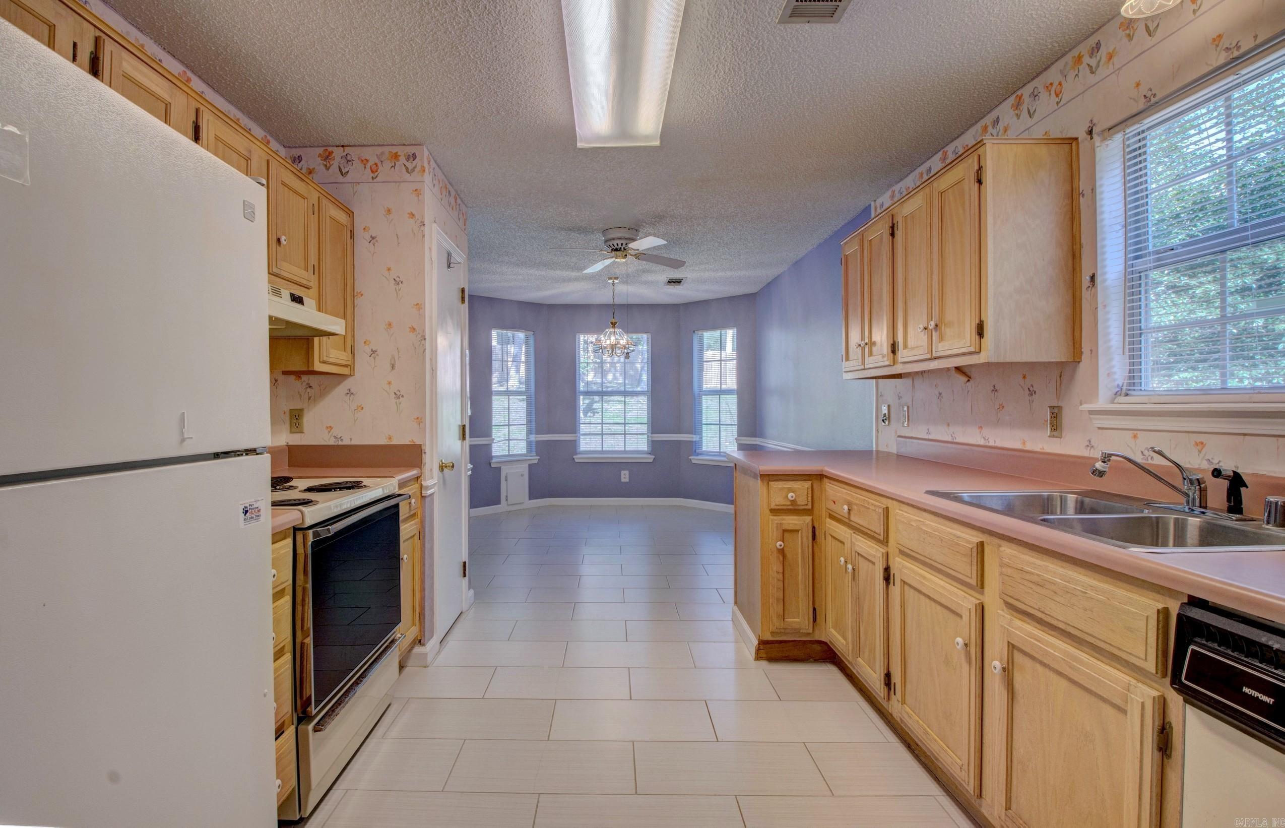 621  Asbury  Little Rock, AR