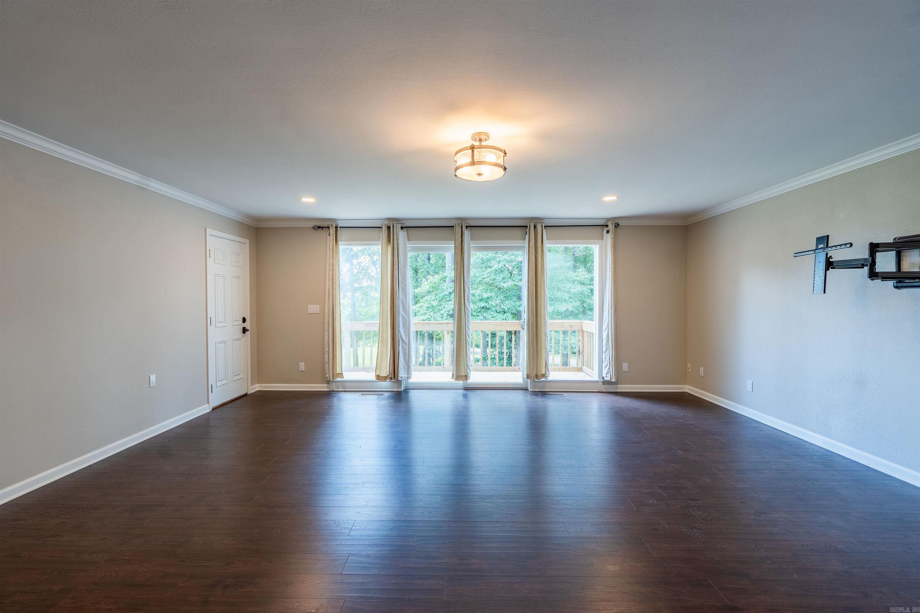 400 E Plantation  Heber Springs, AR