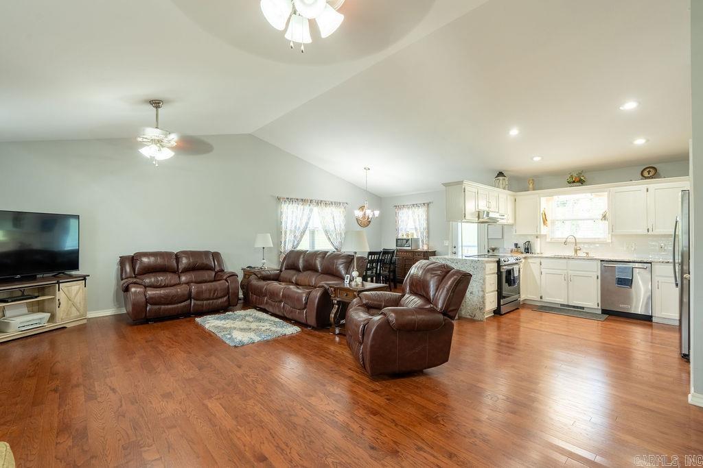 1244 N Scenic  Heber Springs, AR