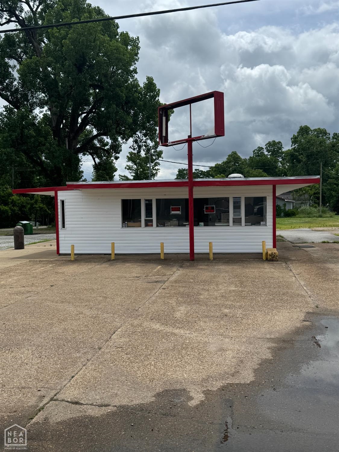 108  1st Street  Marked Tree, AR
