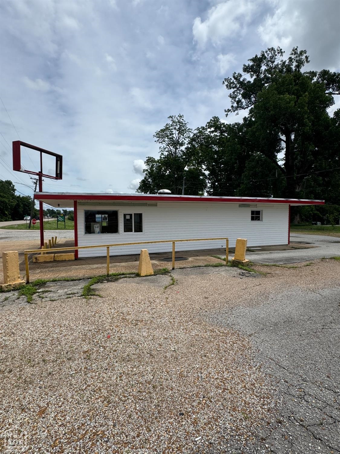 108  1st Street  Marked Tree, AR