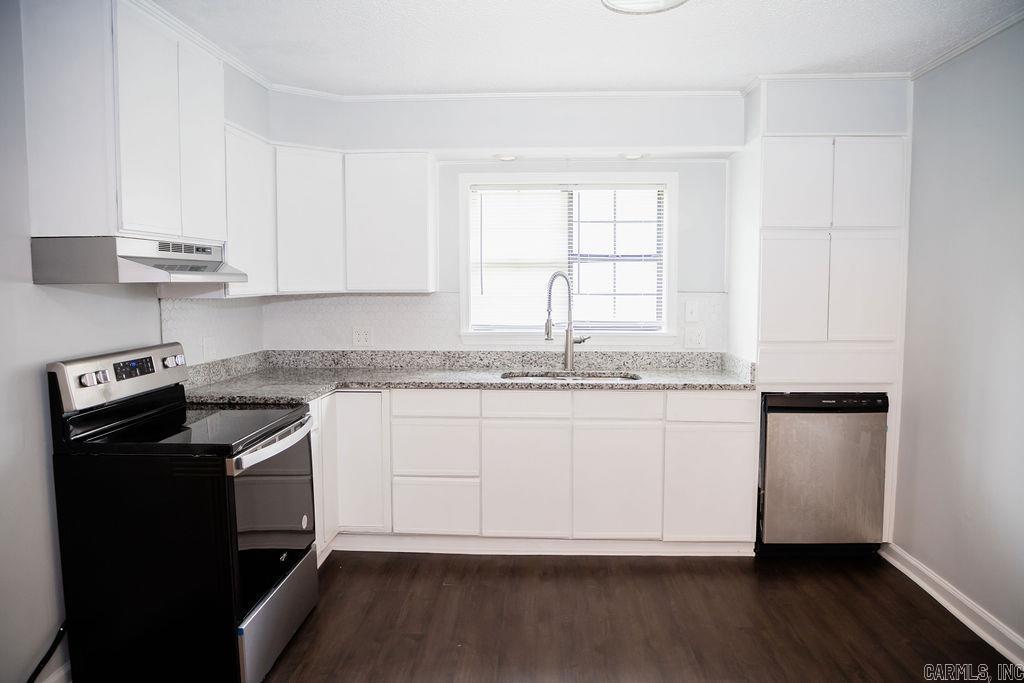 1512  Dixon  Pine Bluff, AR