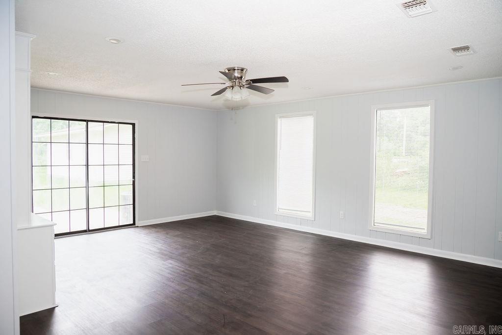 1512  Dixon  Pine Bluff, AR