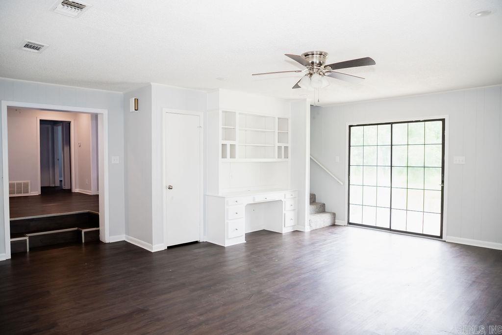 1512  Dixon  Pine Bluff, AR