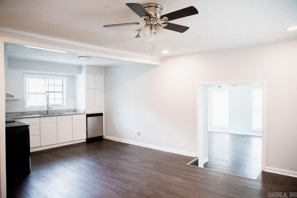 1512  Dixon  Pine Bluff, AR